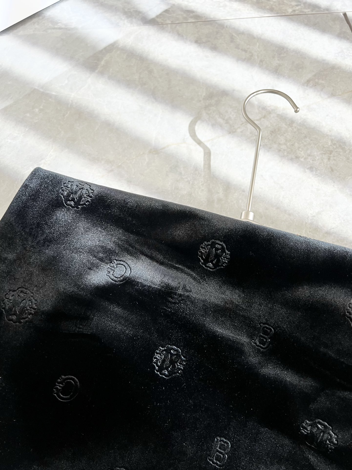 Roberto Cavalli Men's Embossed Logo Velvet T-Shirt - Autumn 2024 8 i1724361348 211 2