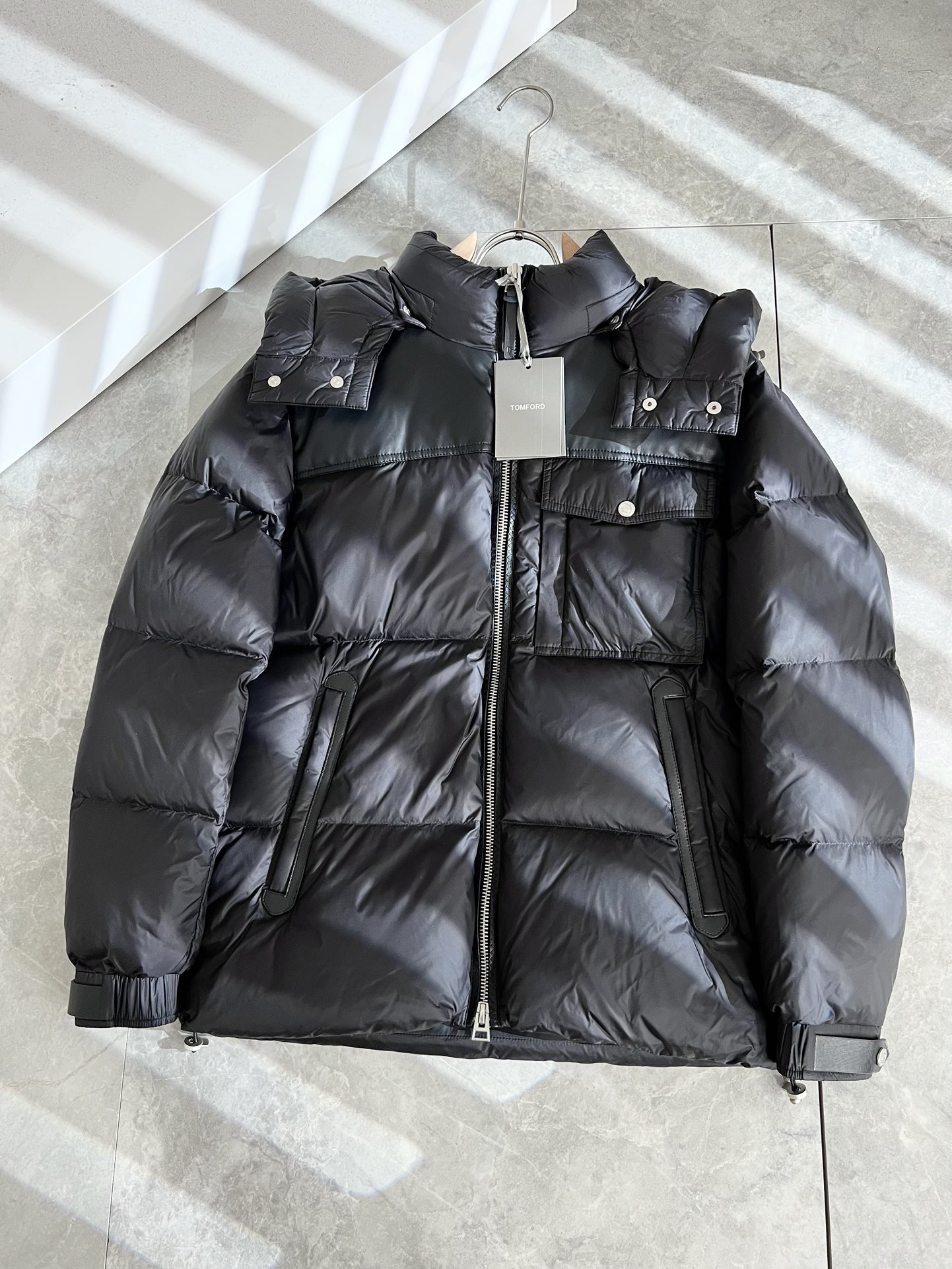 Fake Designer
 Tom Ford Clothing Coats & Jackets Down Jacket White Men Fabric Duck Down Fall/Winter Collection