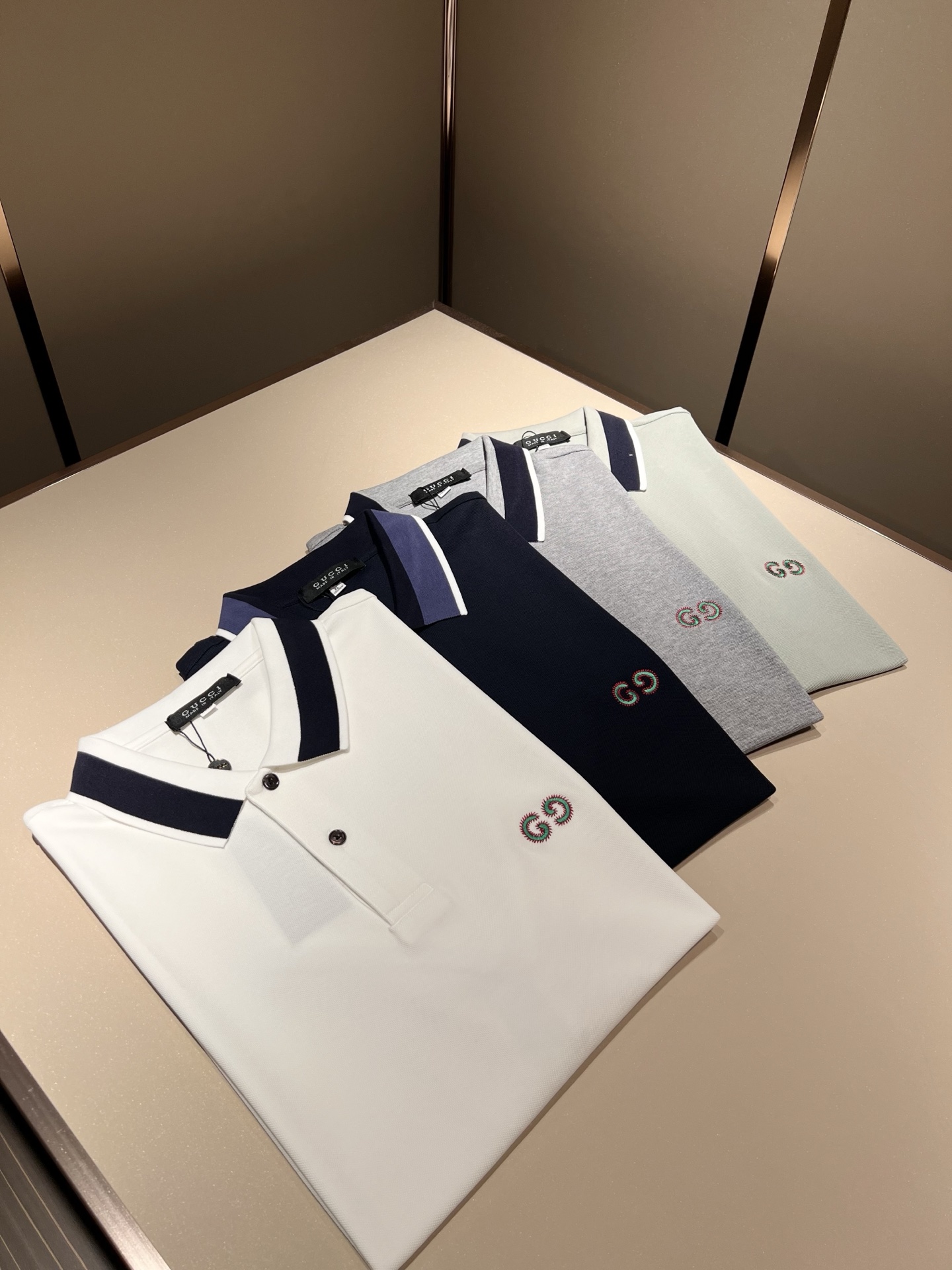 GUC*I 春夏系列 短袖Polo衫服装,男,女 1