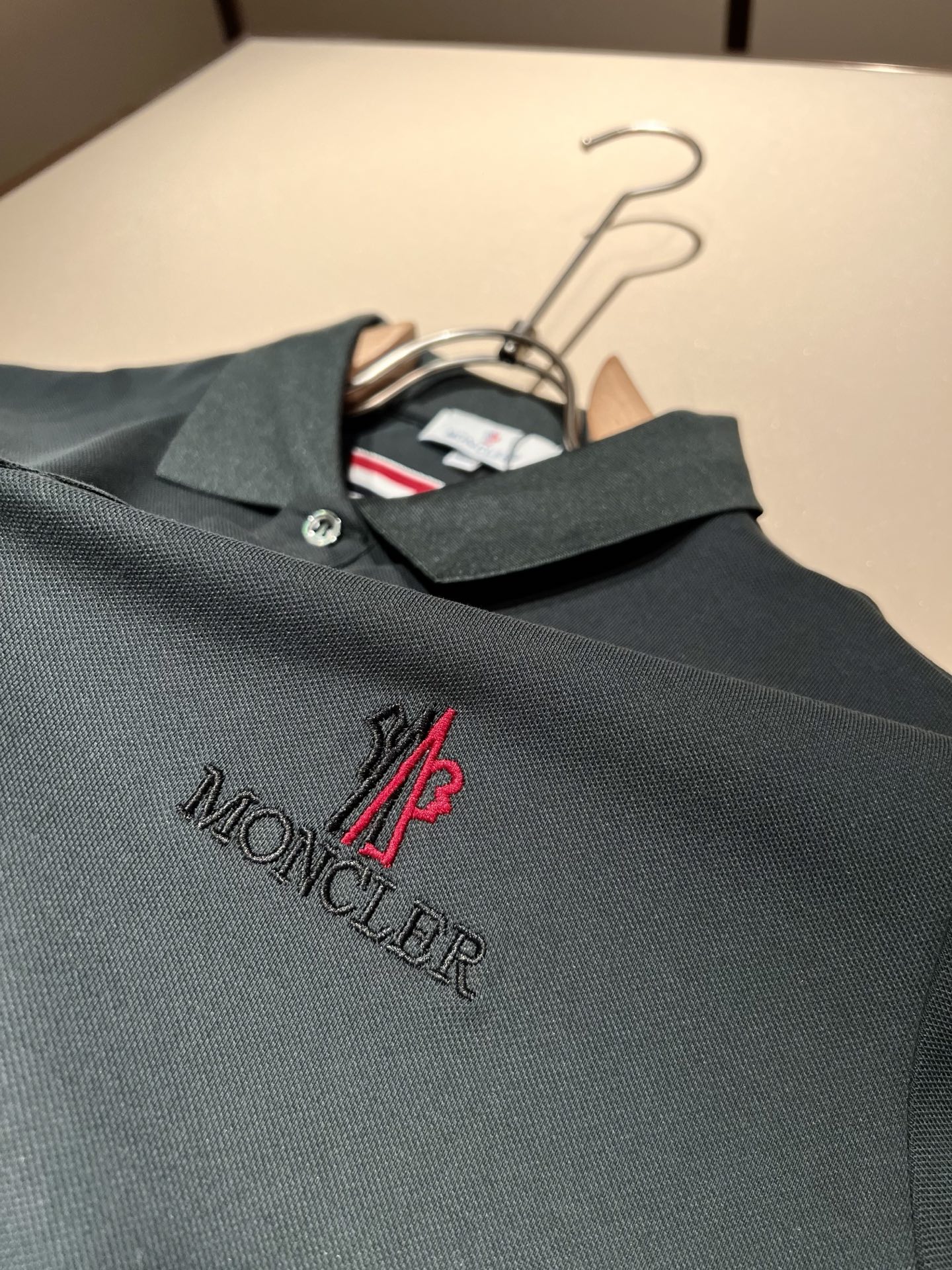 MON  POLO衫服装,男 8