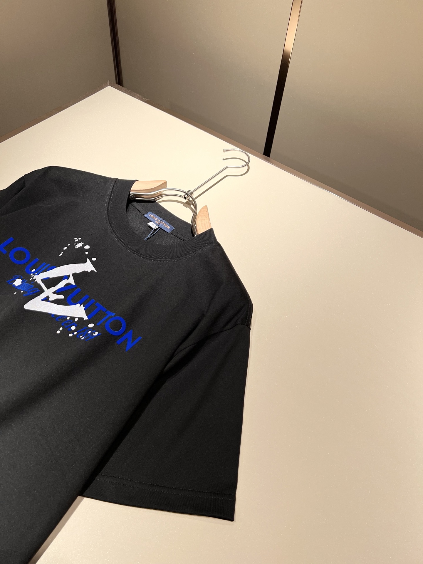 Louis Vuitton 2025春夏全新系列 短袖T恤服装,男,女 6