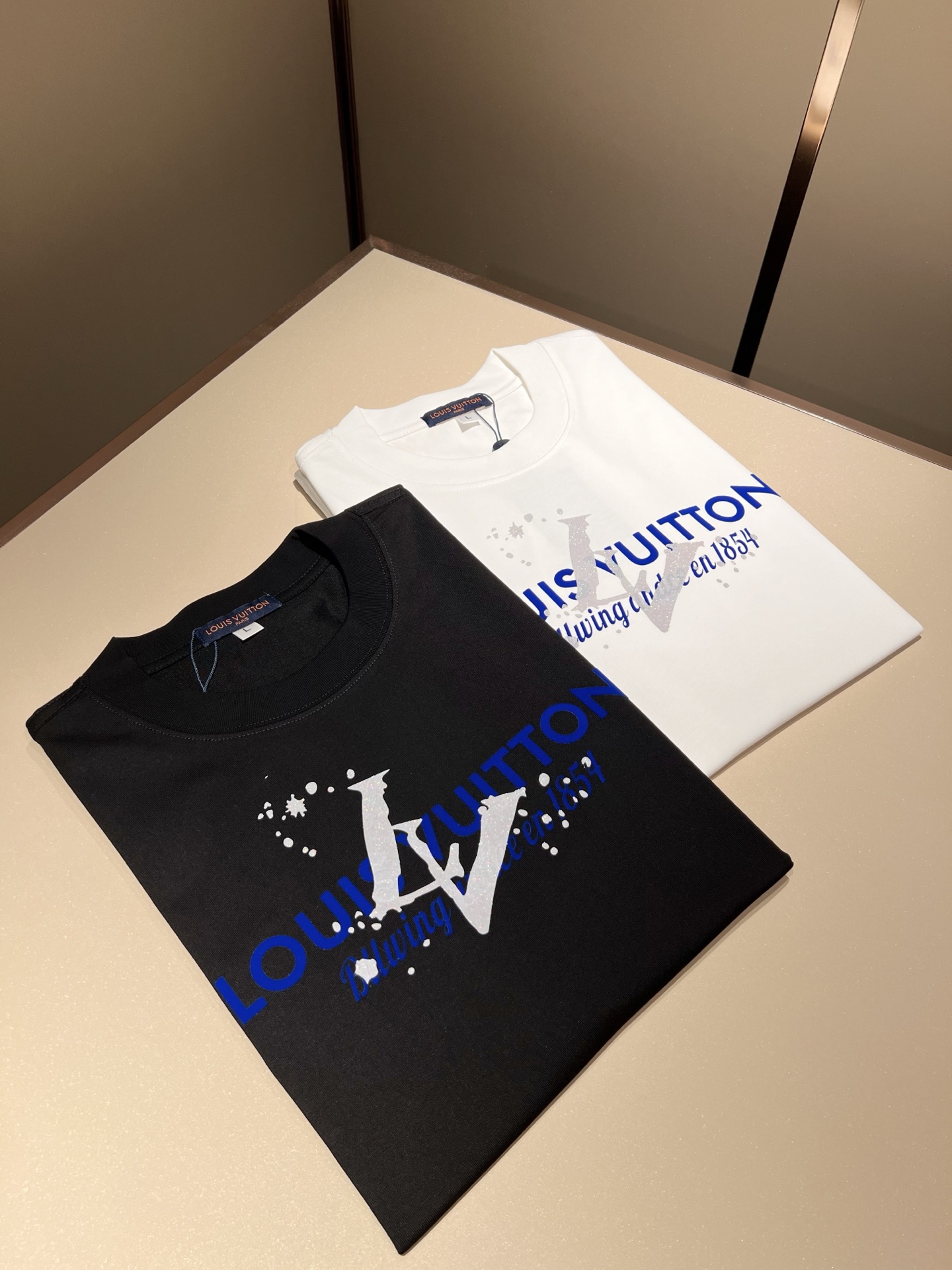 Louis Vuitton 2025春夏全新系列 短袖T恤服装,男,女 3