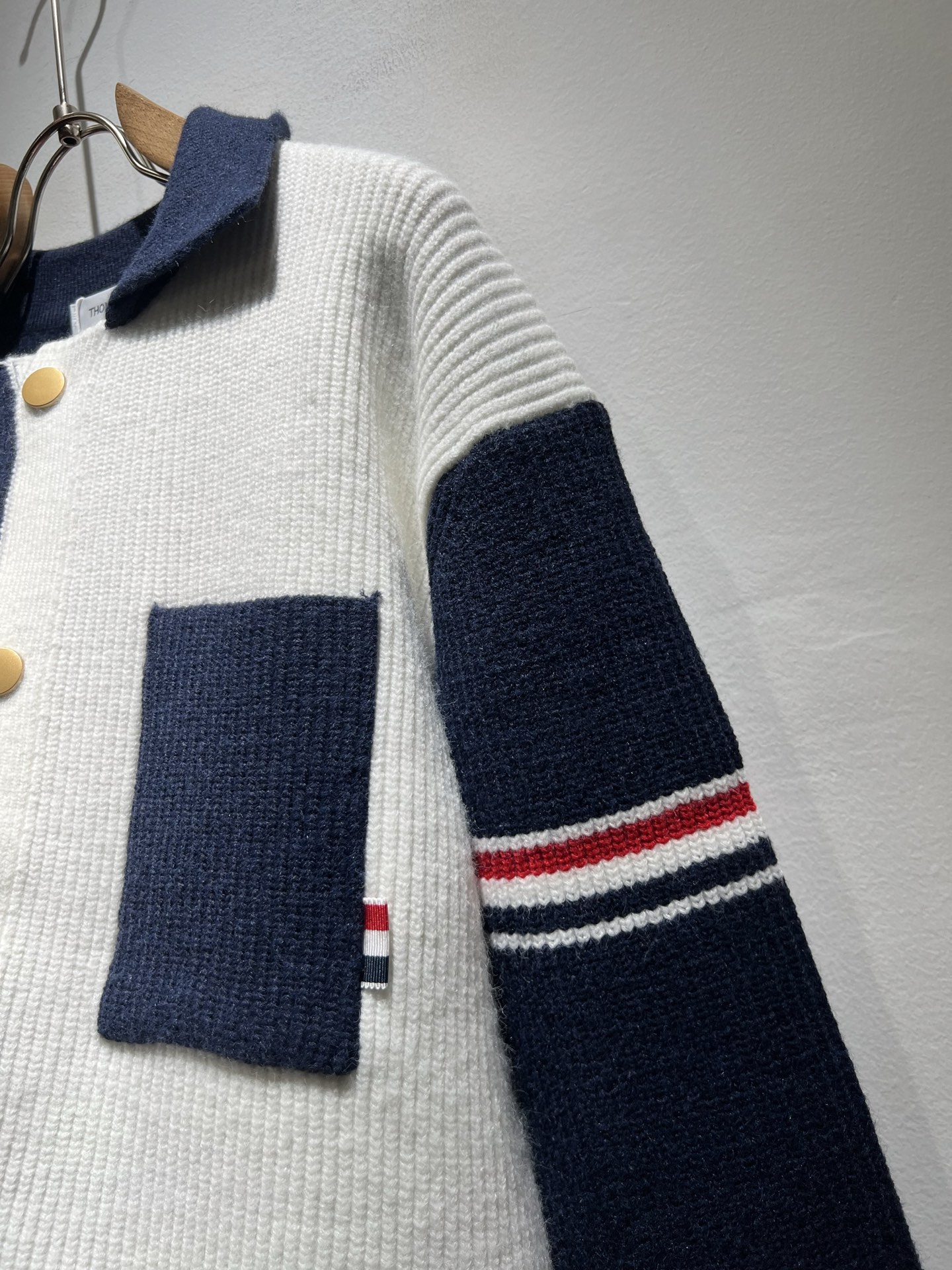 ThomBrow*e汤姆*朗2025秋冬新款男女同款👫针织羊毛衫，今年的专柜新品，男女同款👫超软羊毛面料