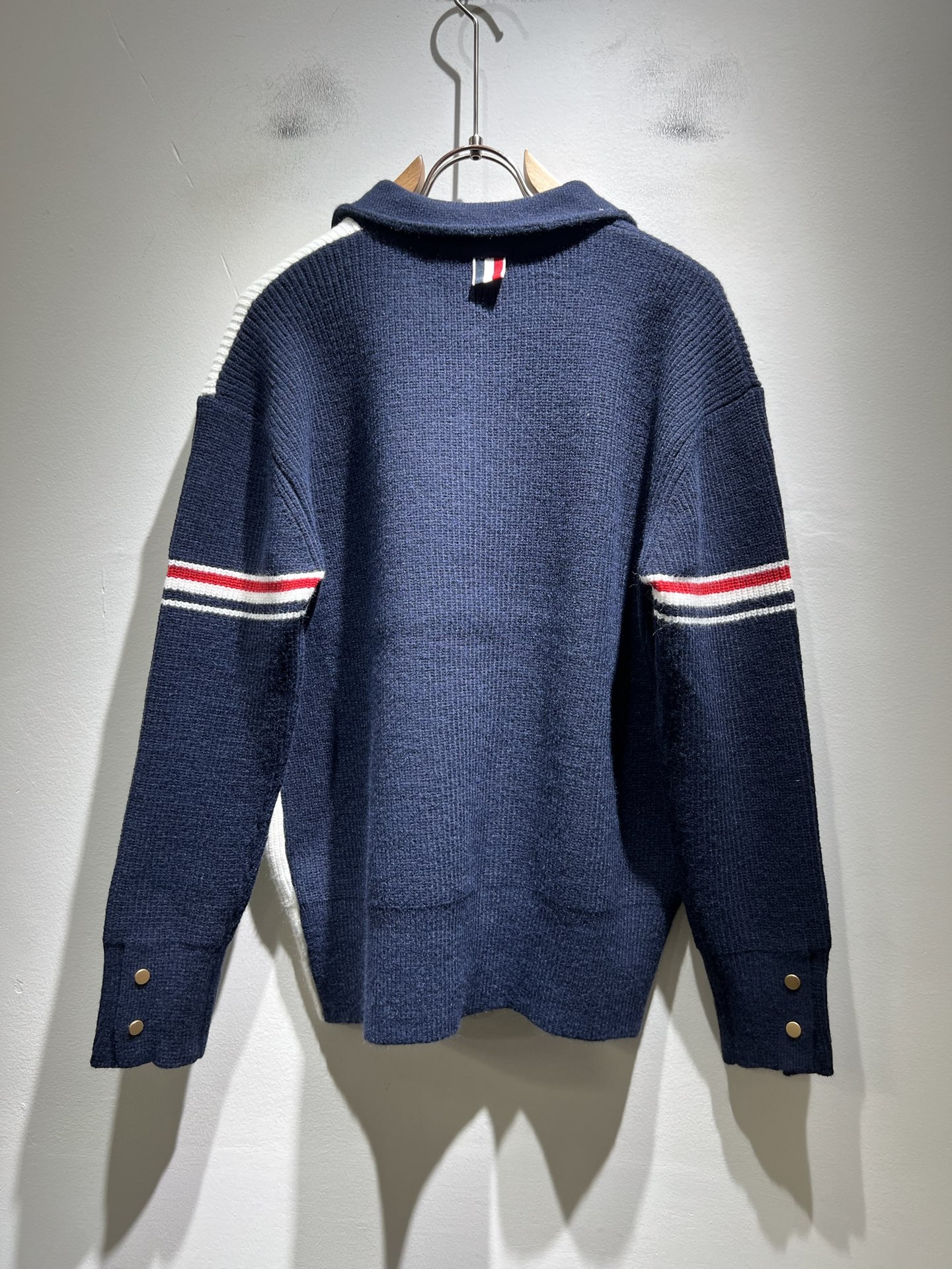 ThomBrow*e汤姆*朗2025秋冬新款男女同款👫针织羊毛衫，今年的专柜新品，男女同款👫超软羊毛面料