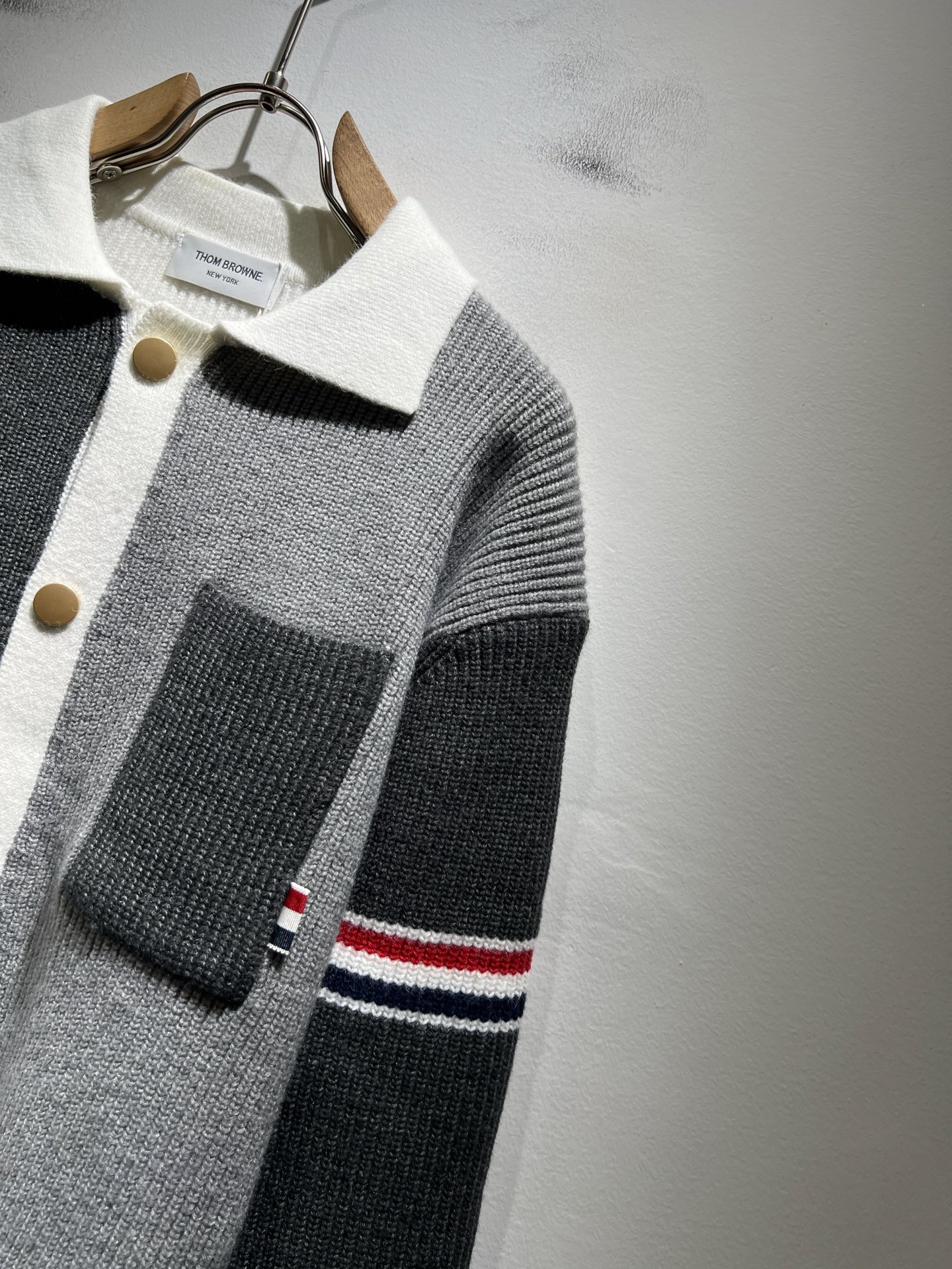 ThomBrow*e汤姆*朗2025秋冬新款男女同款👫针织羊毛衫，今年的专柜新品，男女同款👫超软羊毛面料