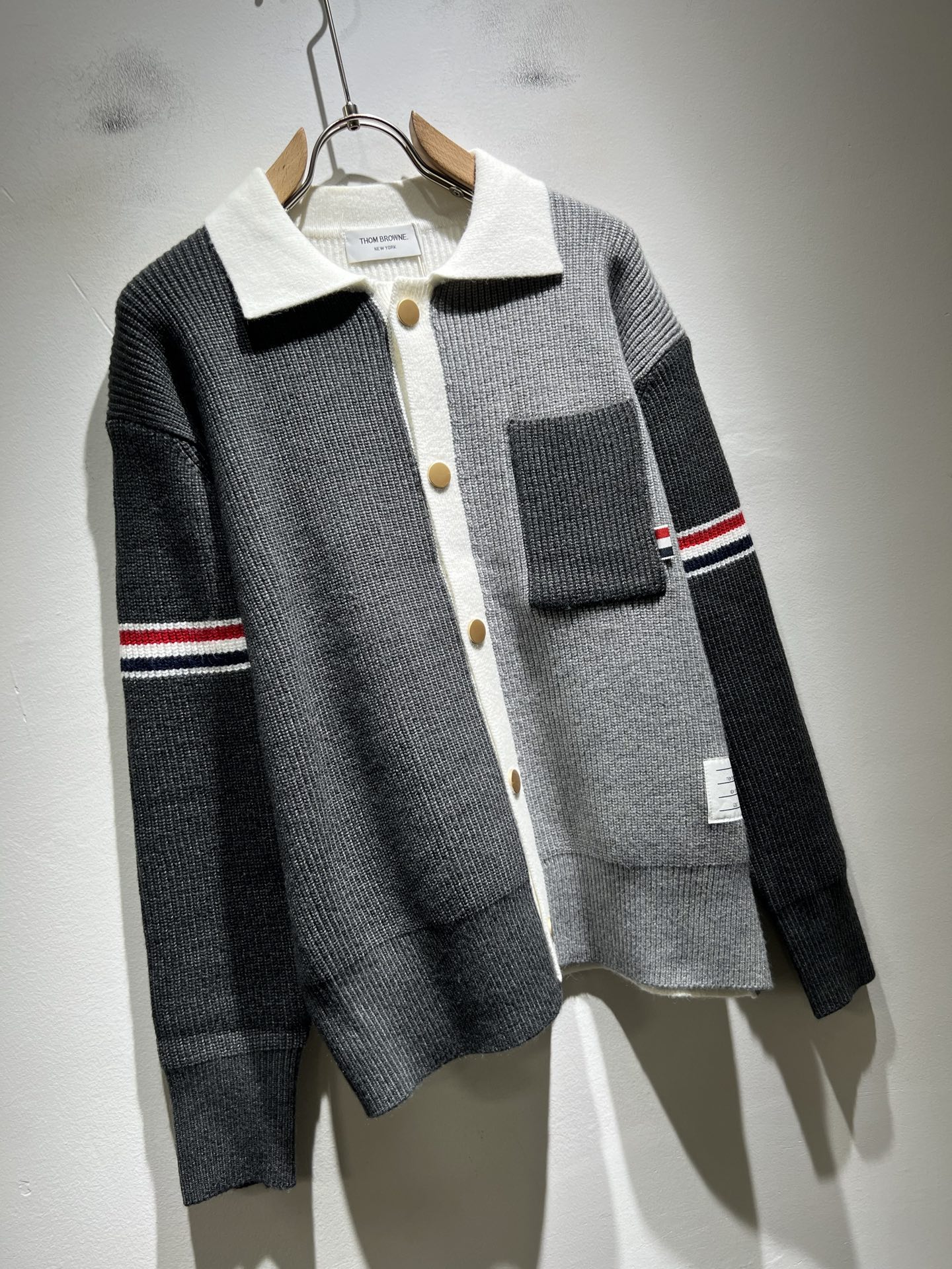 ThomBrow*e汤姆*朗2025秋冬新款男女同款👫针织羊毛衫，今年的专柜新品，男女同款👫超软羊毛面料