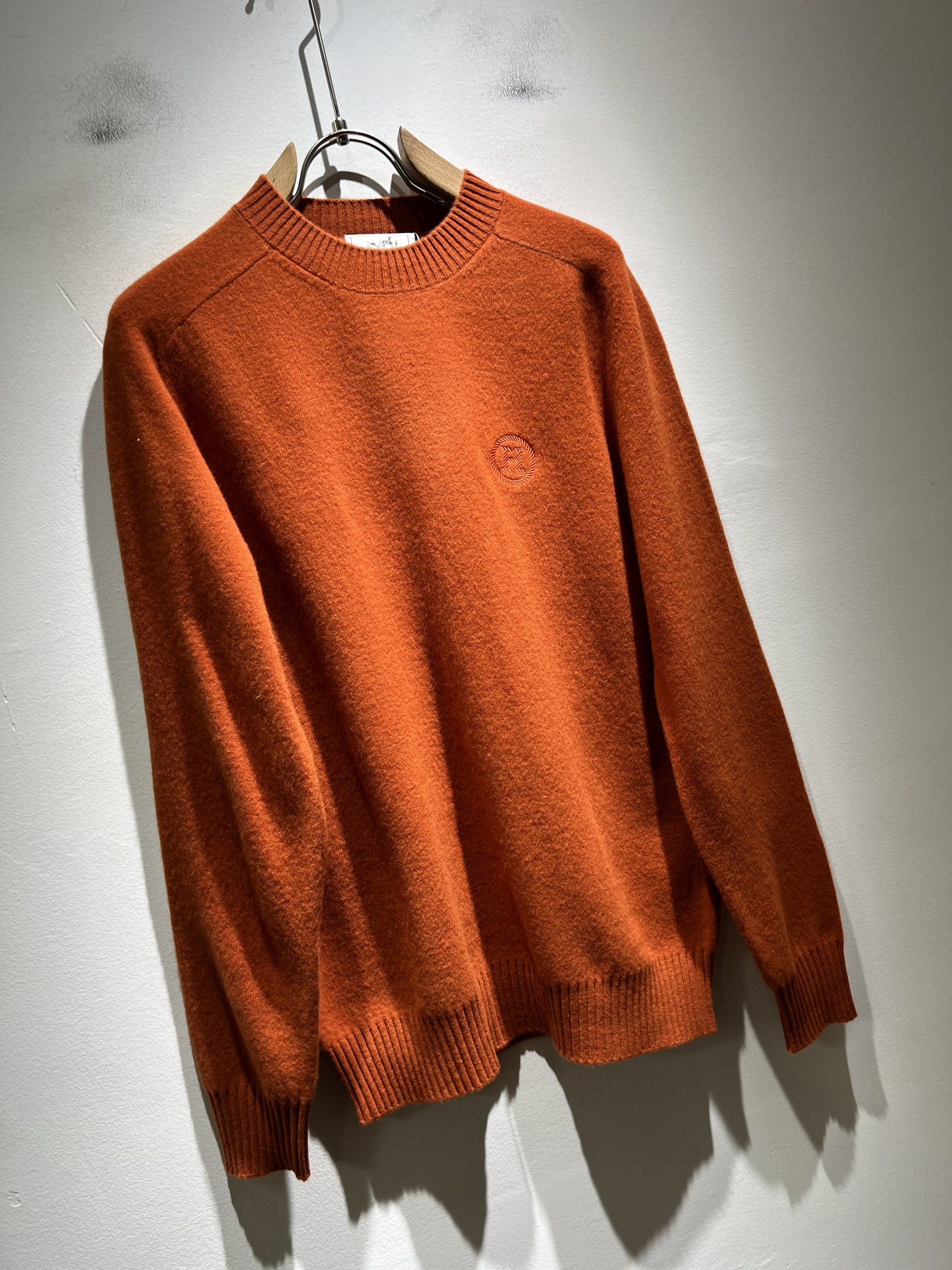 Her*mes爱*仕2025秋冬新款男士针织羊毛衫，全新升级百搭基础款，低调奢华，品格之选！甄选优质精选