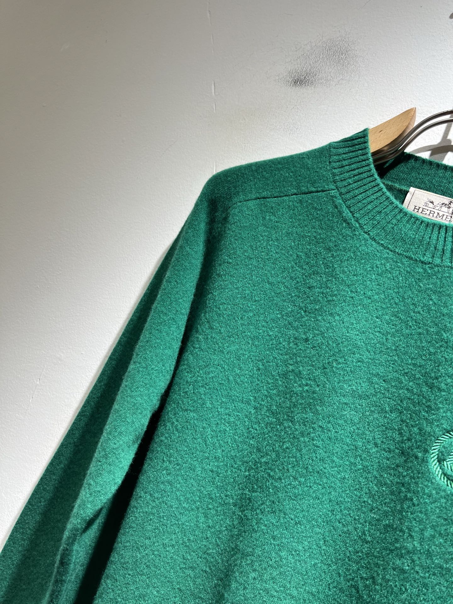 Her*mes爱*仕2025秋冬新款男士针织羊毛衫，全新升级百搭基础款，低调奢华，品格之选！甄选优质精选