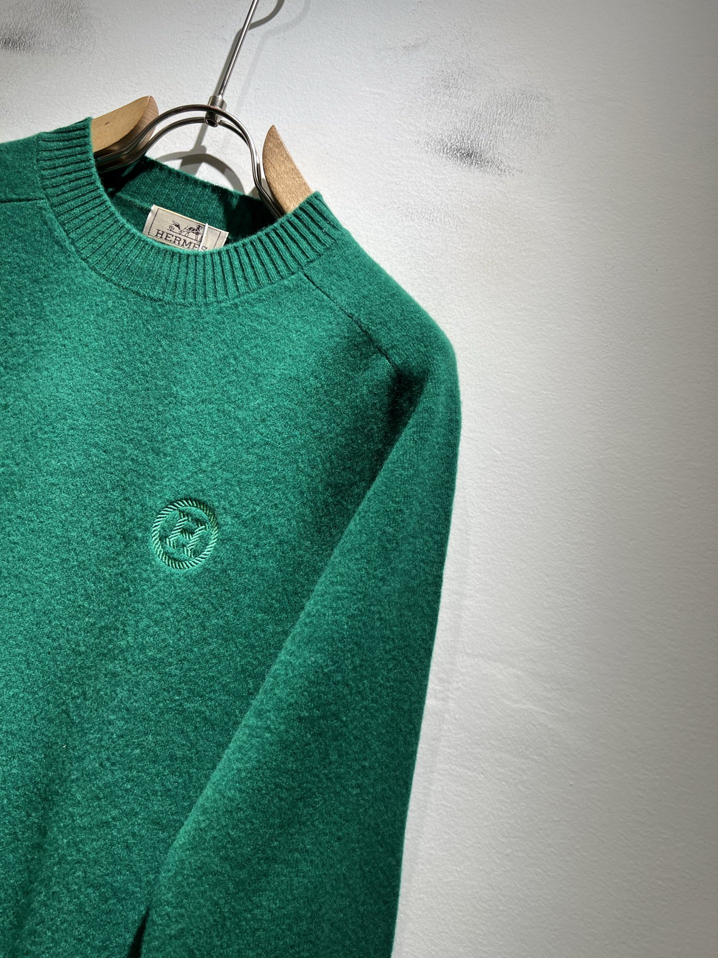 Her*mes爱*仕2025秋冬新款男士针织羊毛衫，全新升级百搭基础款，低调奢华，品格之选！甄选优质精选