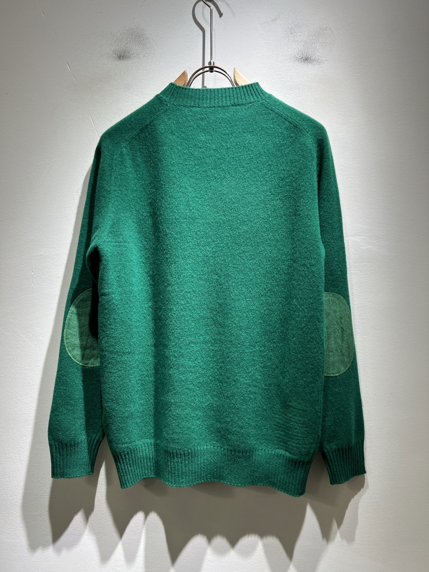 Her*mes爱*仕2025秋冬新款男士针织羊毛衫，全新升级百搭基础款，低调奢华，品格之选！甄选优质精选