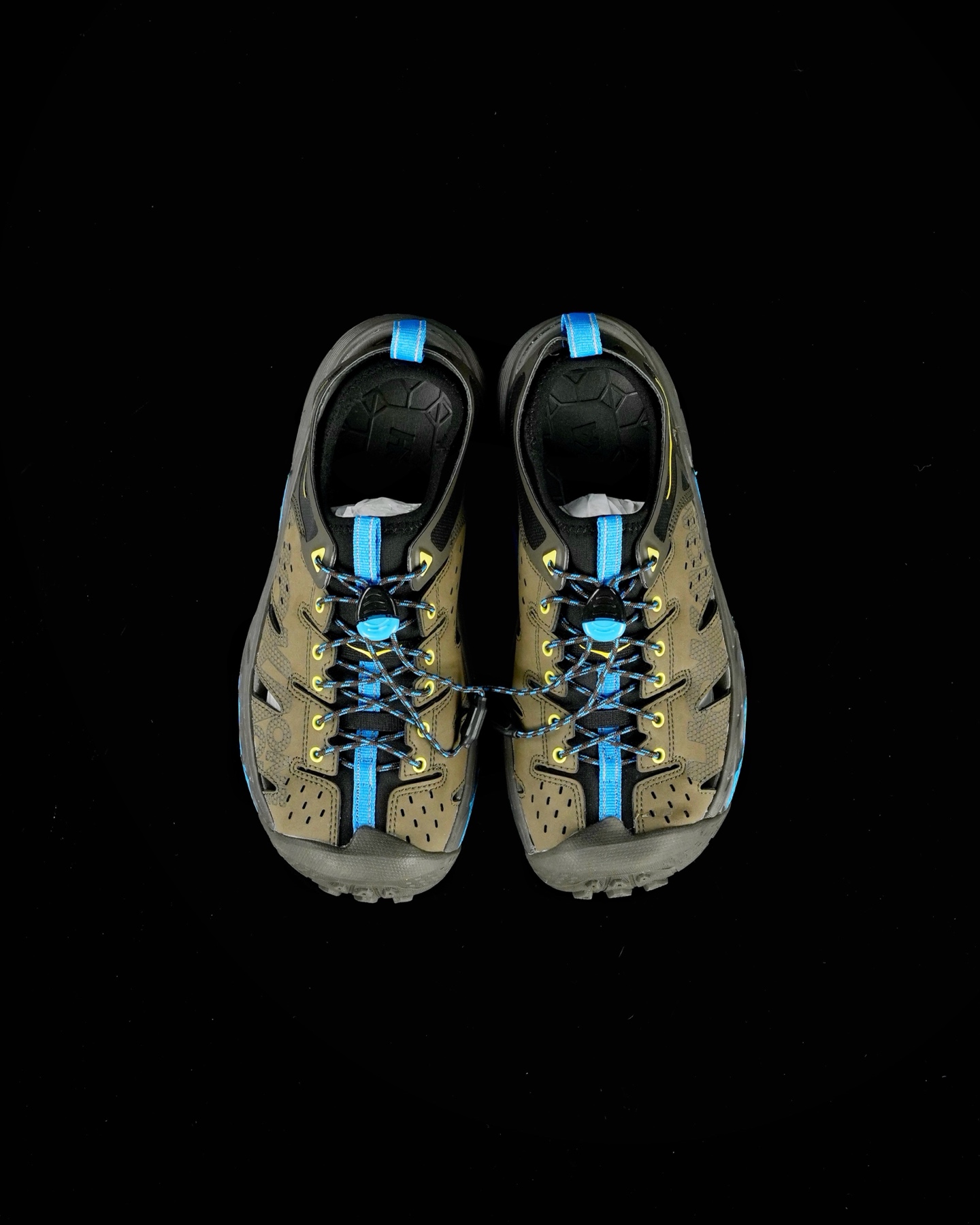 
HOKA One One Vibram 轻量溯溪鞋 
原鞋开发 最高品质 Hoka溯溪鞋出色的抓地防滑