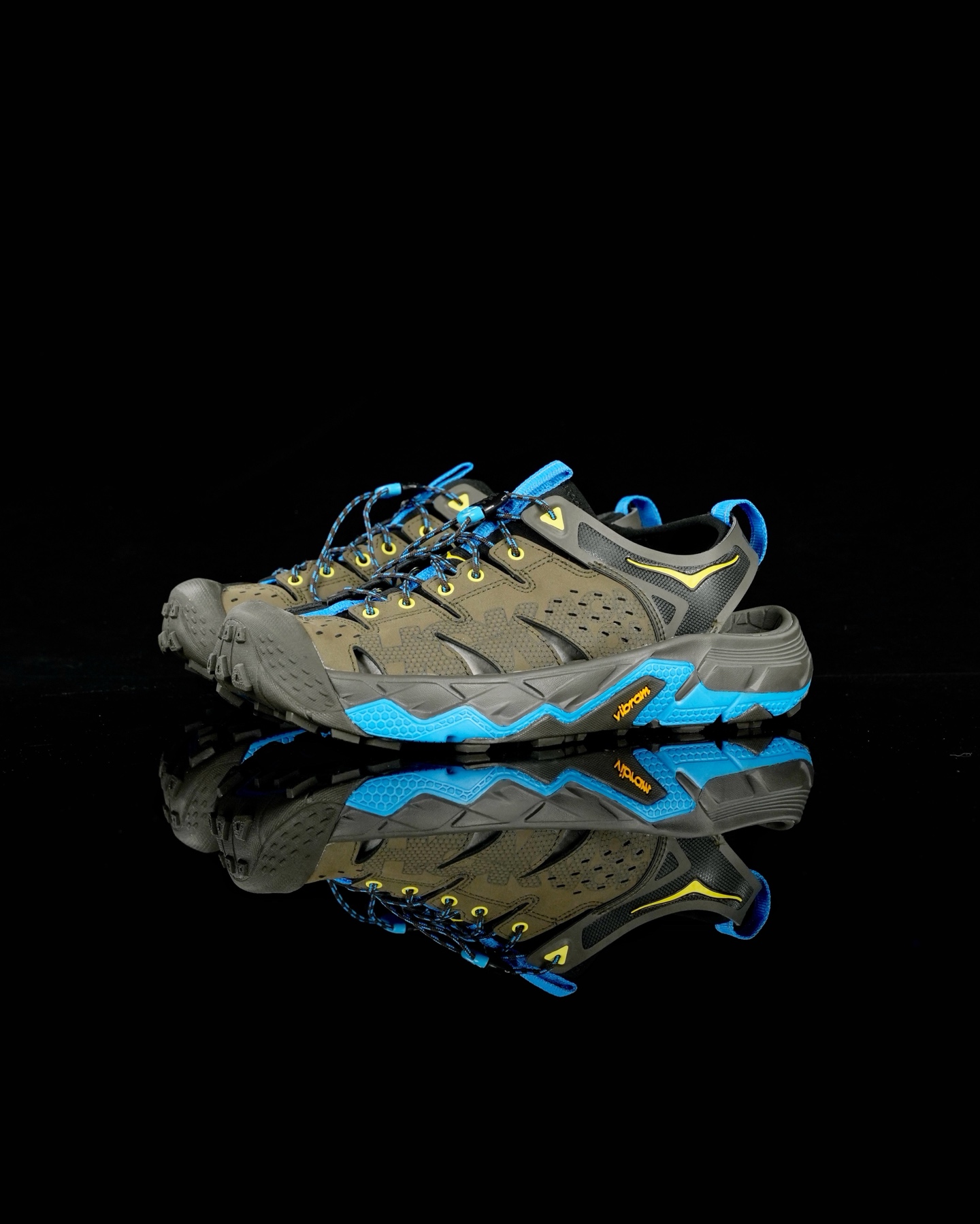 
HOKA One One Vibram 轻量溯溪鞋 
原鞋开发 最高品质 Hoka溯溪鞋出色的抓地防滑