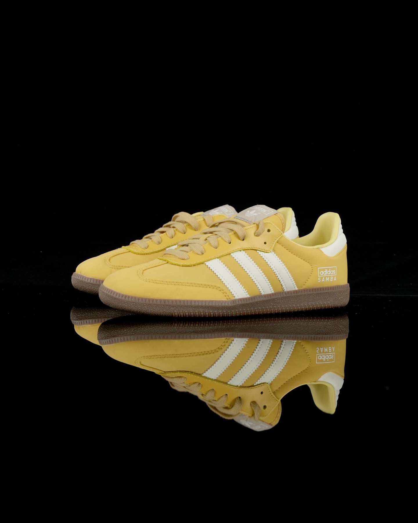 
SR纯原 Adidas Samba OG 
复古桑巴德训板鞋 纯原大厂出品
专柜同步配色 新款织物面料