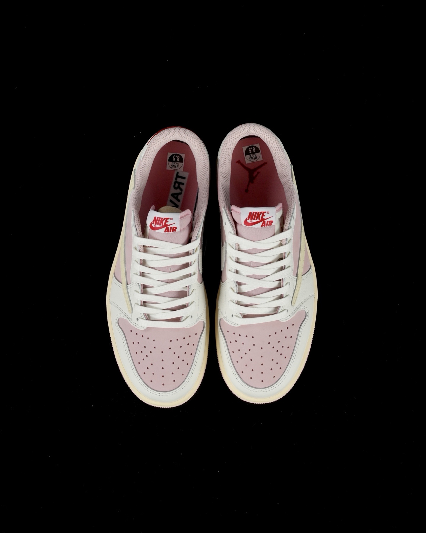 N版纯原 Travis Scott x Jordan Air Jordan 1
原厂全套原楦原纸板冲