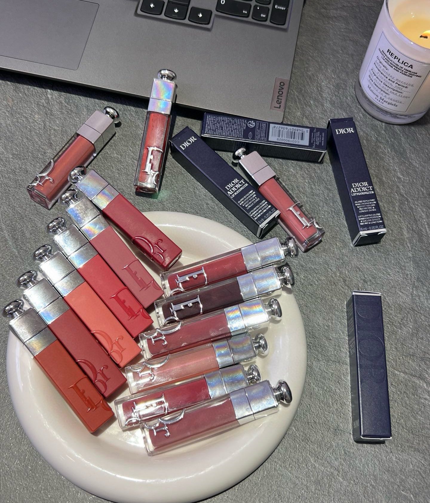 D Aofeng Lip GlossMakeup and nourishment in one, long-lasting - BeautyMakeUp 5