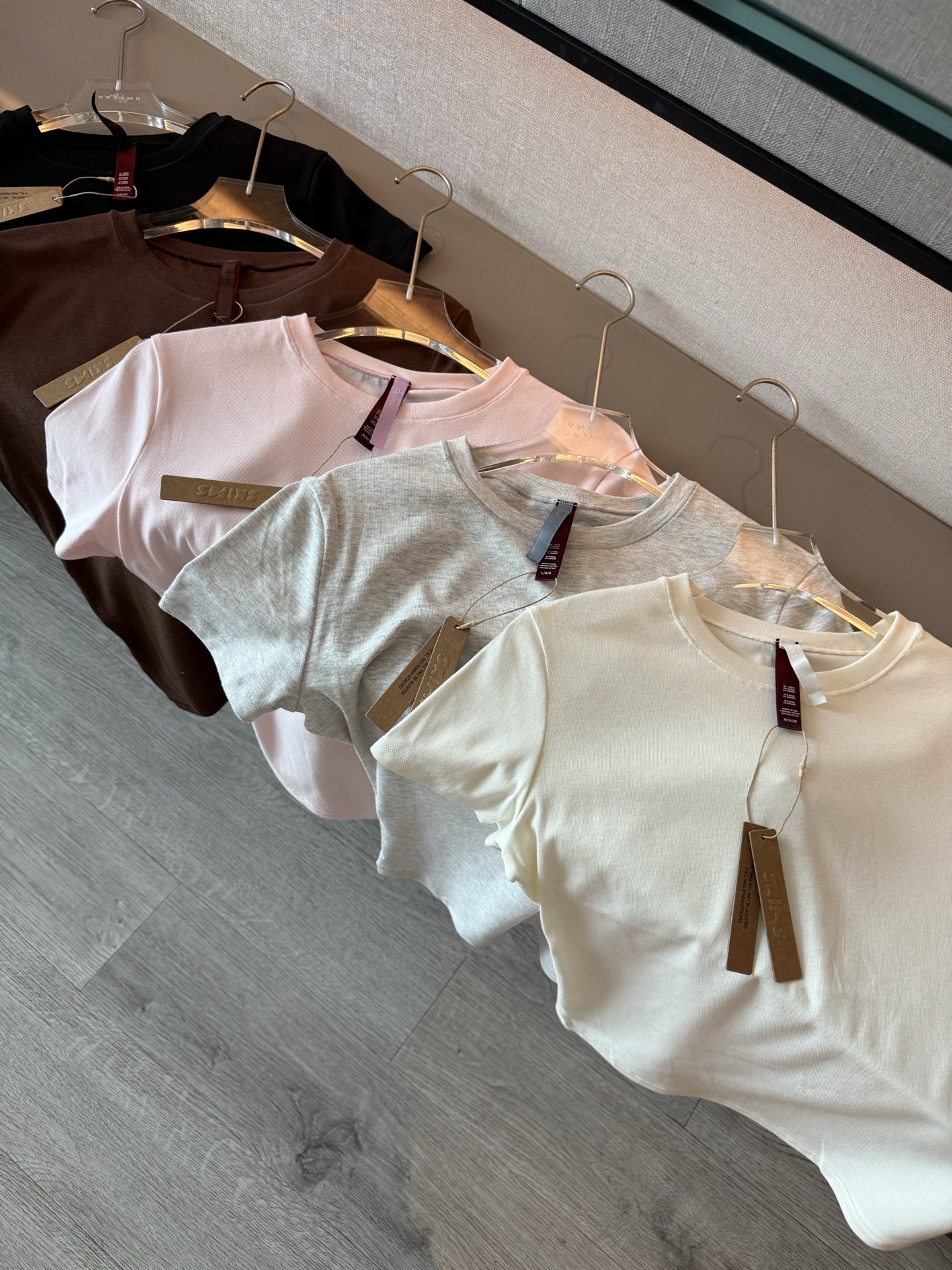 Skims Inspired Women's T-Shirt: Figure-Flattering Comfort in Multiple Colors 4 i1754460037788 610 0 2