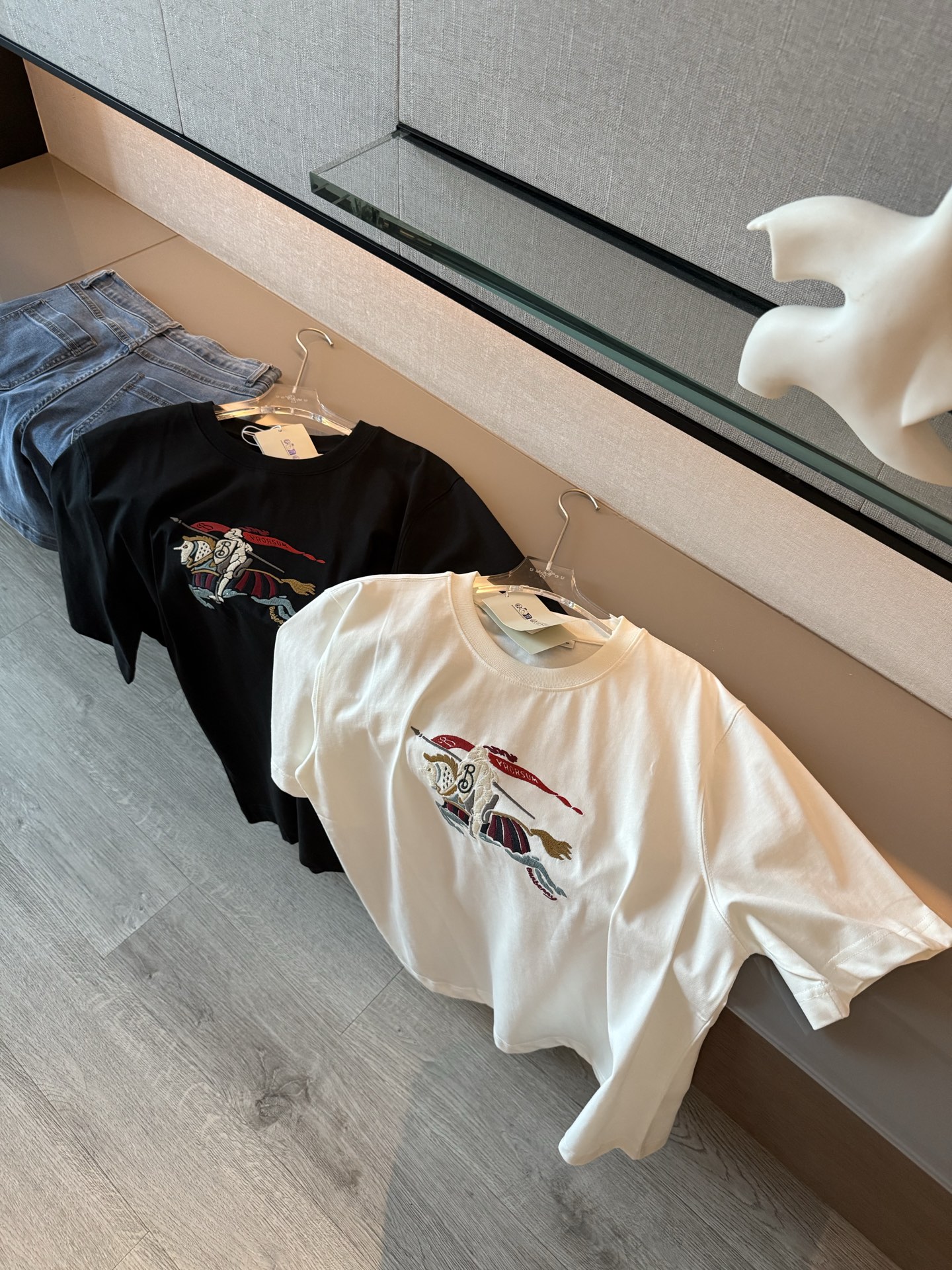 T-Shirt Burberry Équitation Classique Brodé en Coton Premium