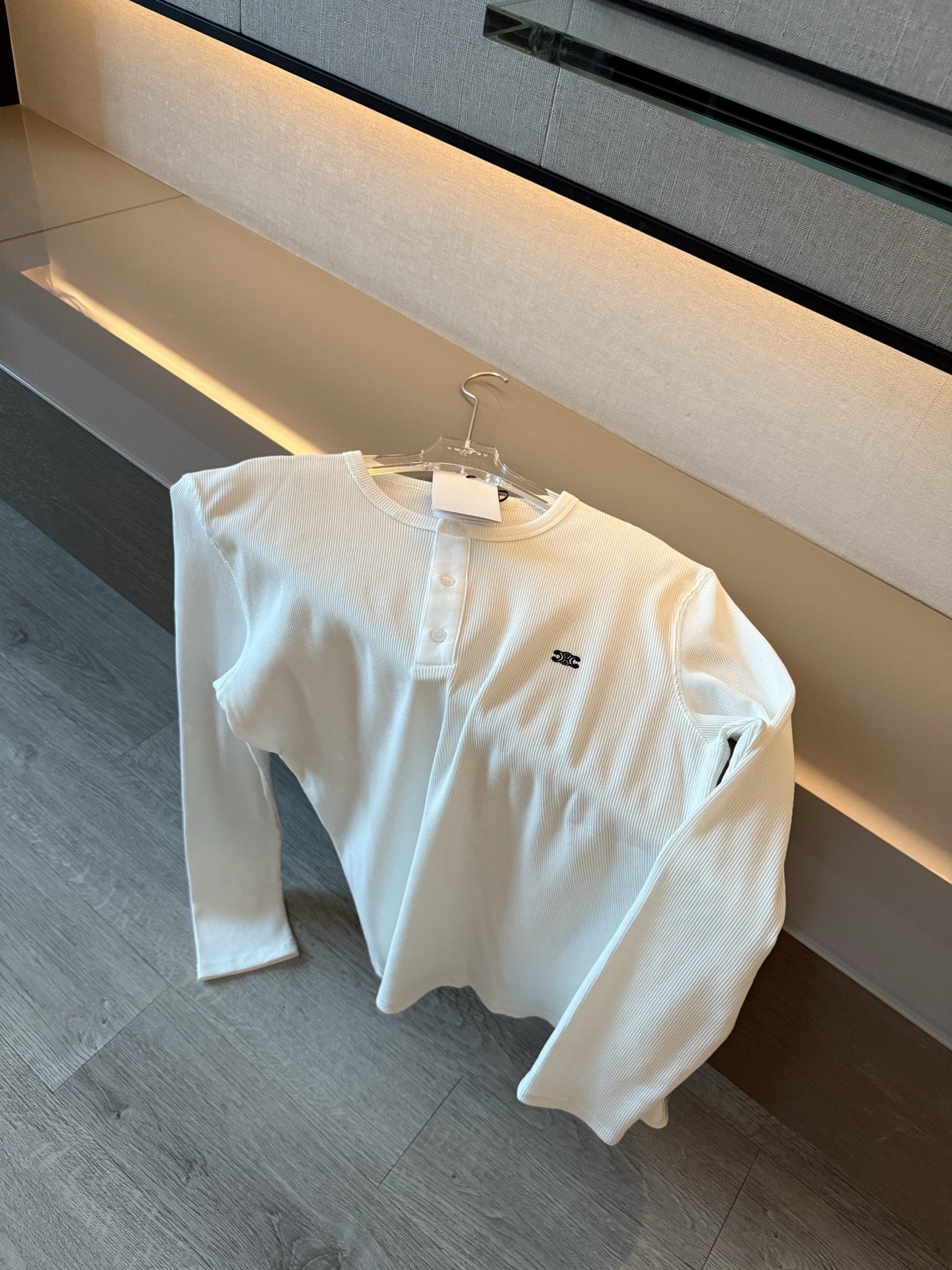 Miu Miu Ribbed Long Sleeve Top,Relaxed Fit ,Old Money Style,Black and White 9 i1754914504467 9019 0 7