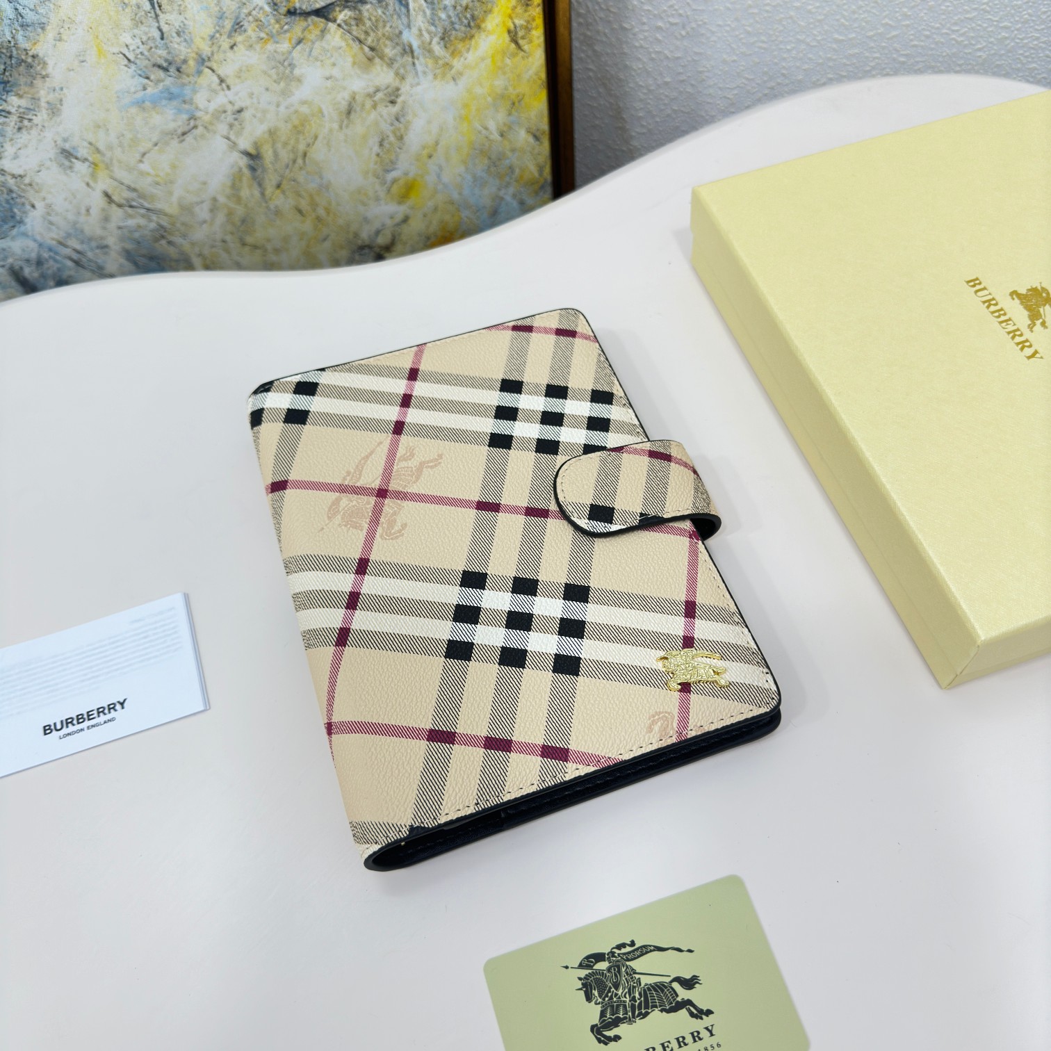 BURBERRY Notebook - Comprehensive