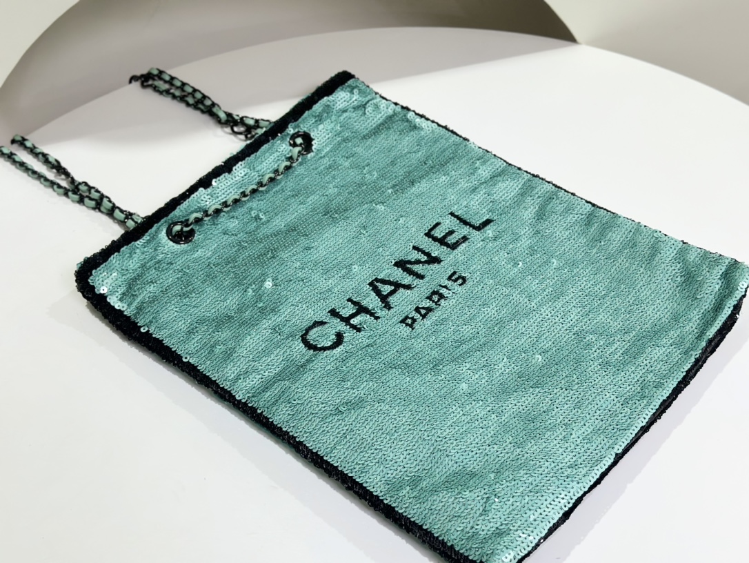 Chanel Tote Bags P988531