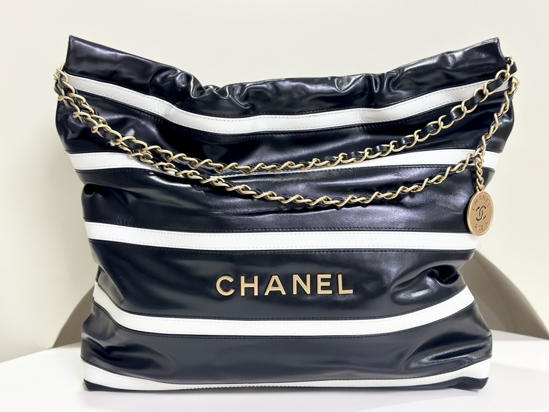 Chanel Knockoff
 Handbags Crossbody & Shoulder Bags Cowhide Fashion Casual P988841