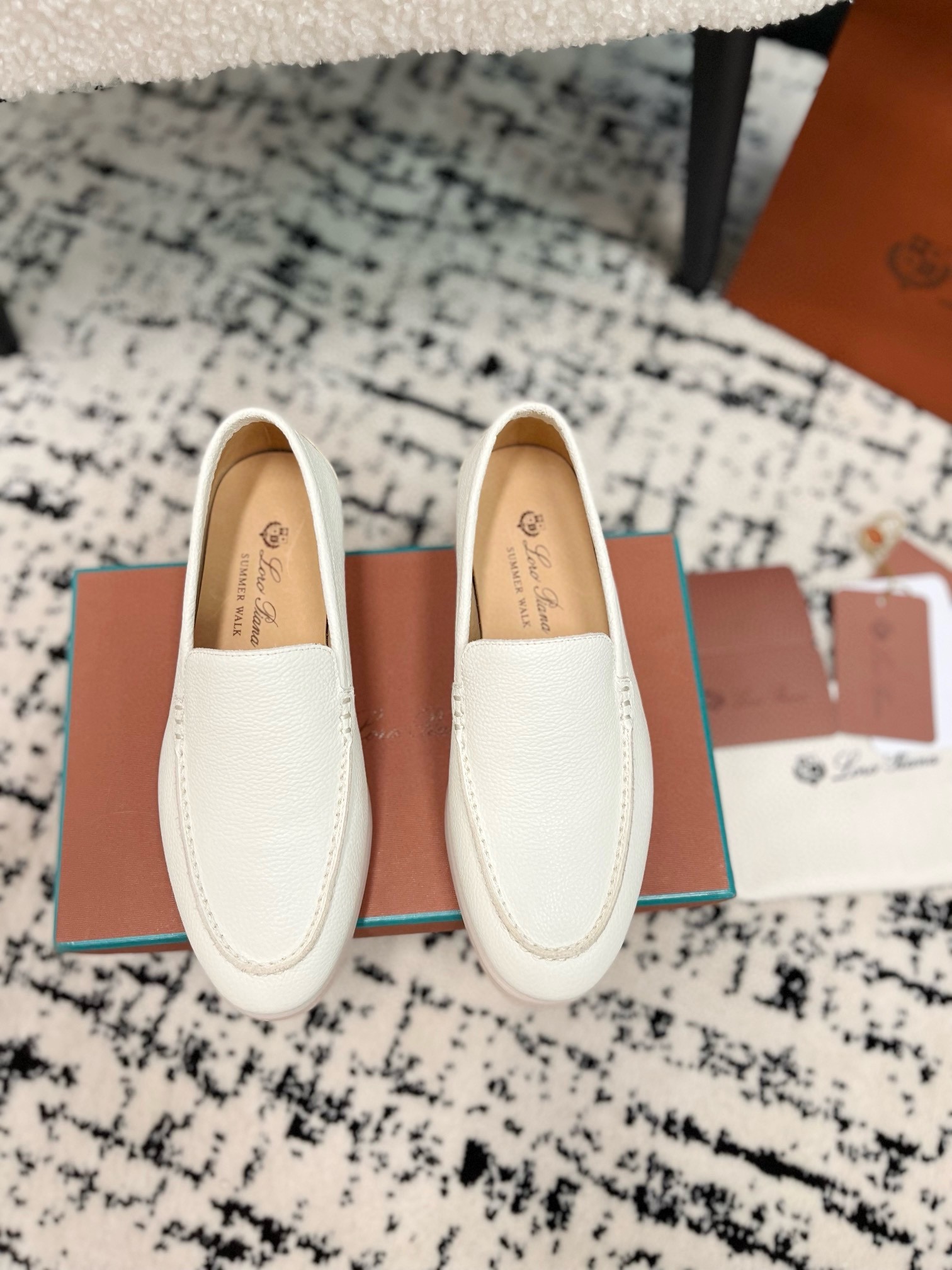 Loro Piana Schoenen Loafers Lycheepatroon Kalfsleer Kasjmier Koeienhuid