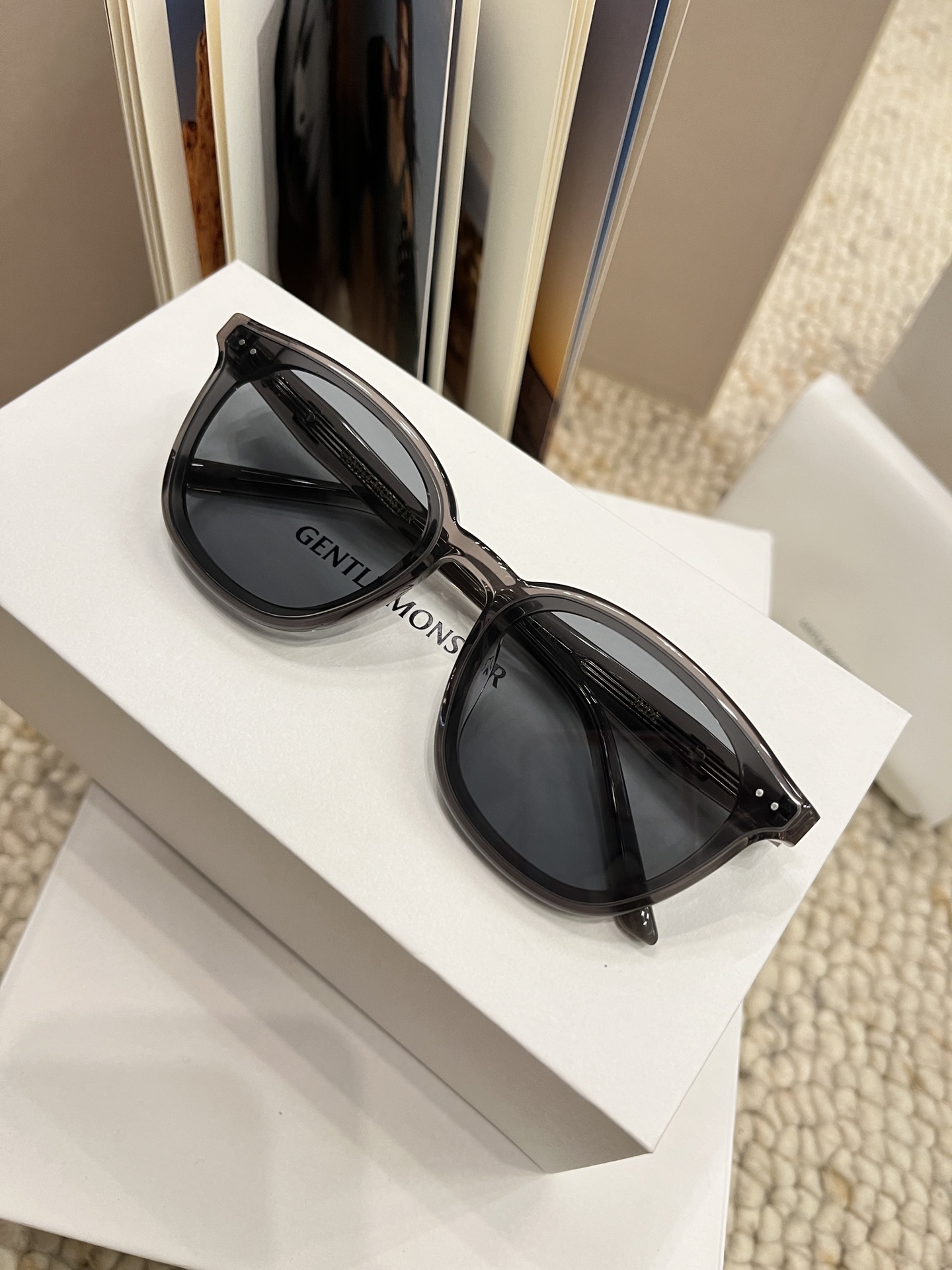 GENTLE MONSTER Sunglasses Acetate Round