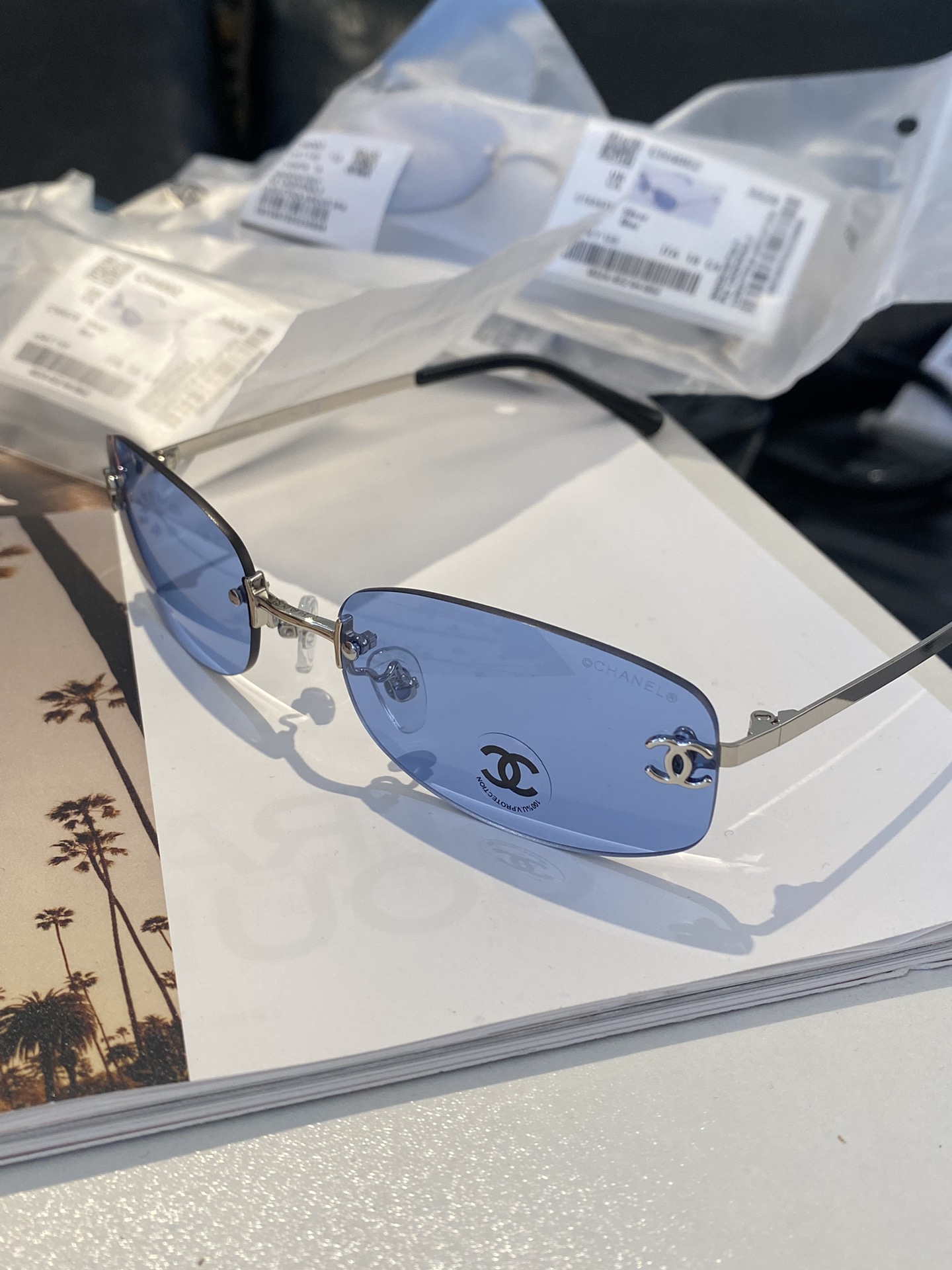  💙jennie with chanel vintage🕶️
🕶️ch4002  被妮神带。的中古香奶奶
