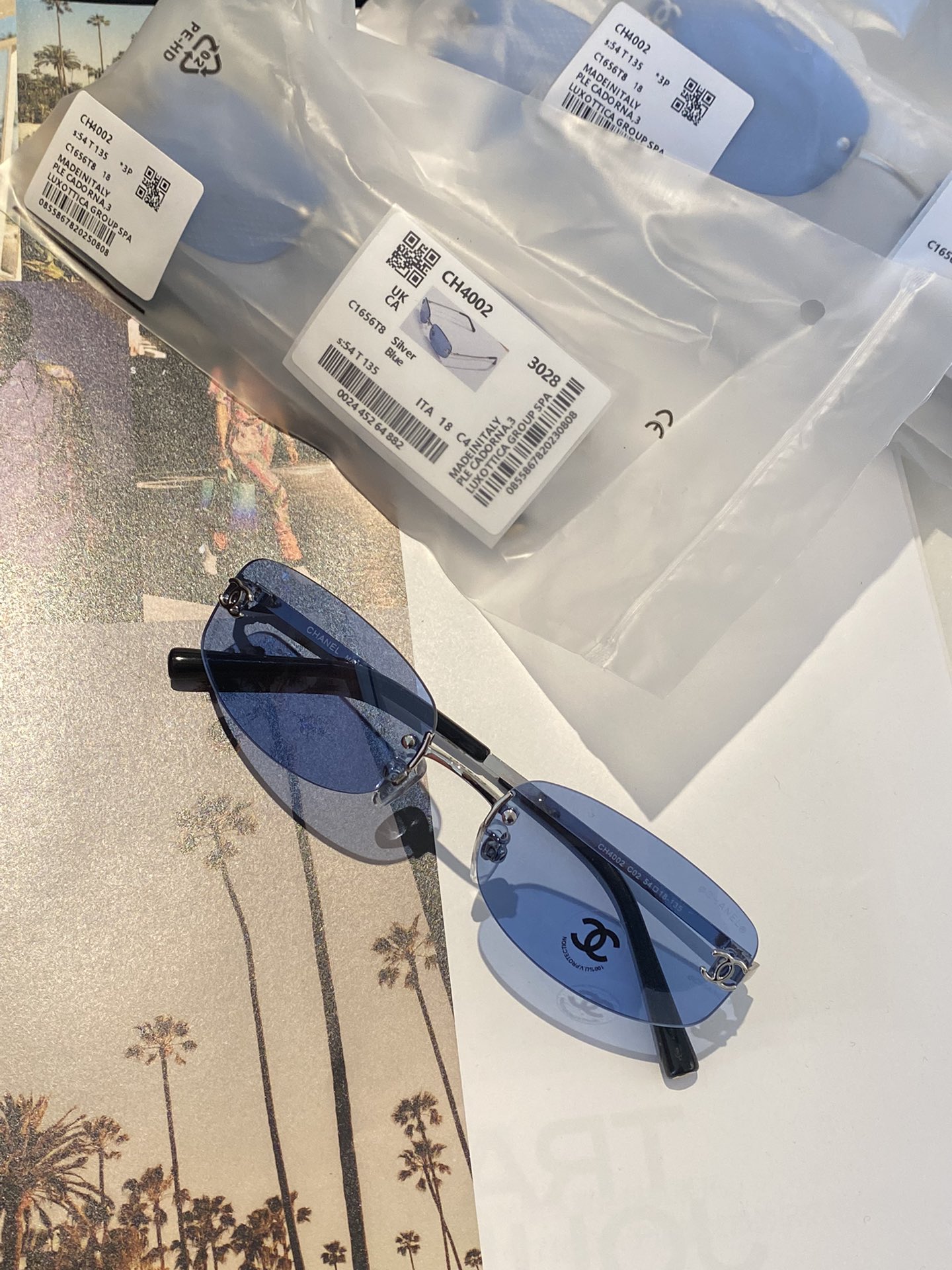  💙jennie with chanel vintage🕶️
🕶️ch4002  被妮神带。的中古香奶奶