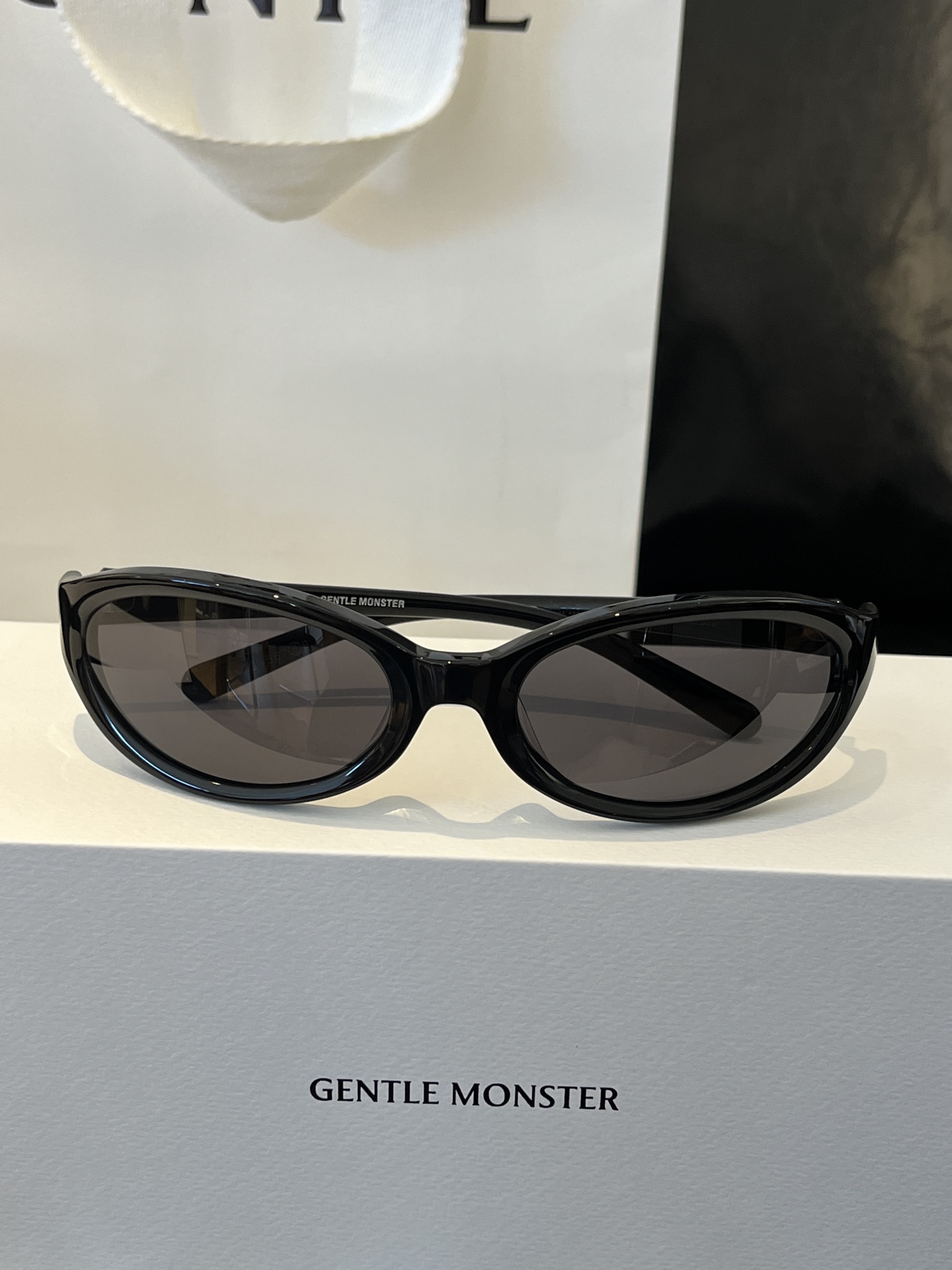 GENTLE MONSTER Maison Margiela collaboration acetate narrow-frame sunglasses