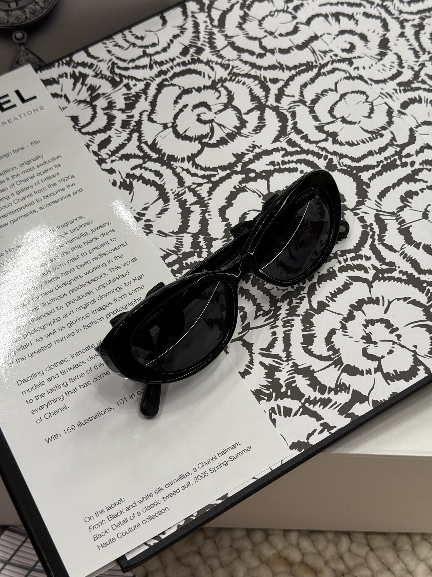 Chanel Sunglasses CH9181