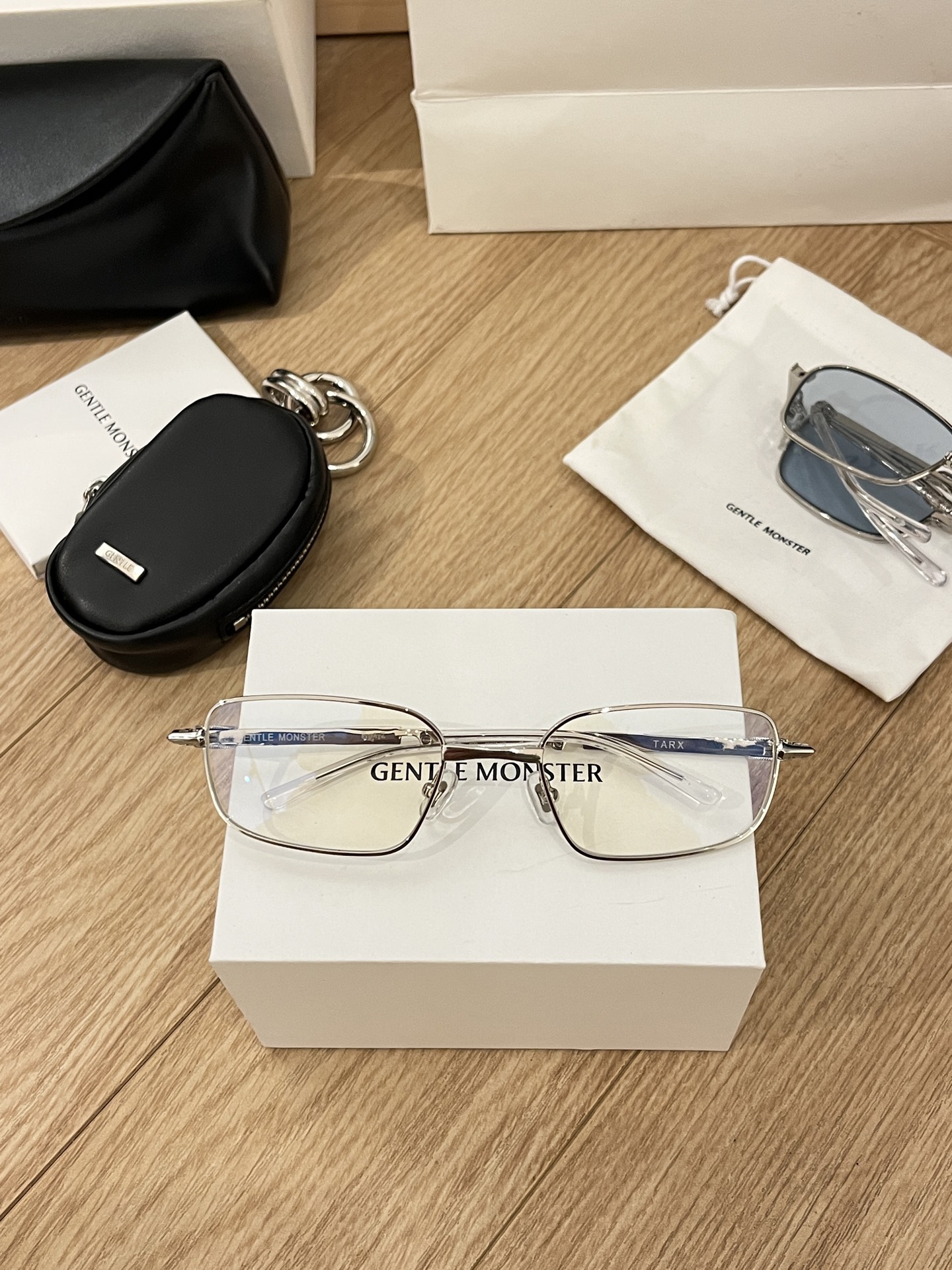GENTLE MONSTER Tarx Foldable Metal Square Glasses