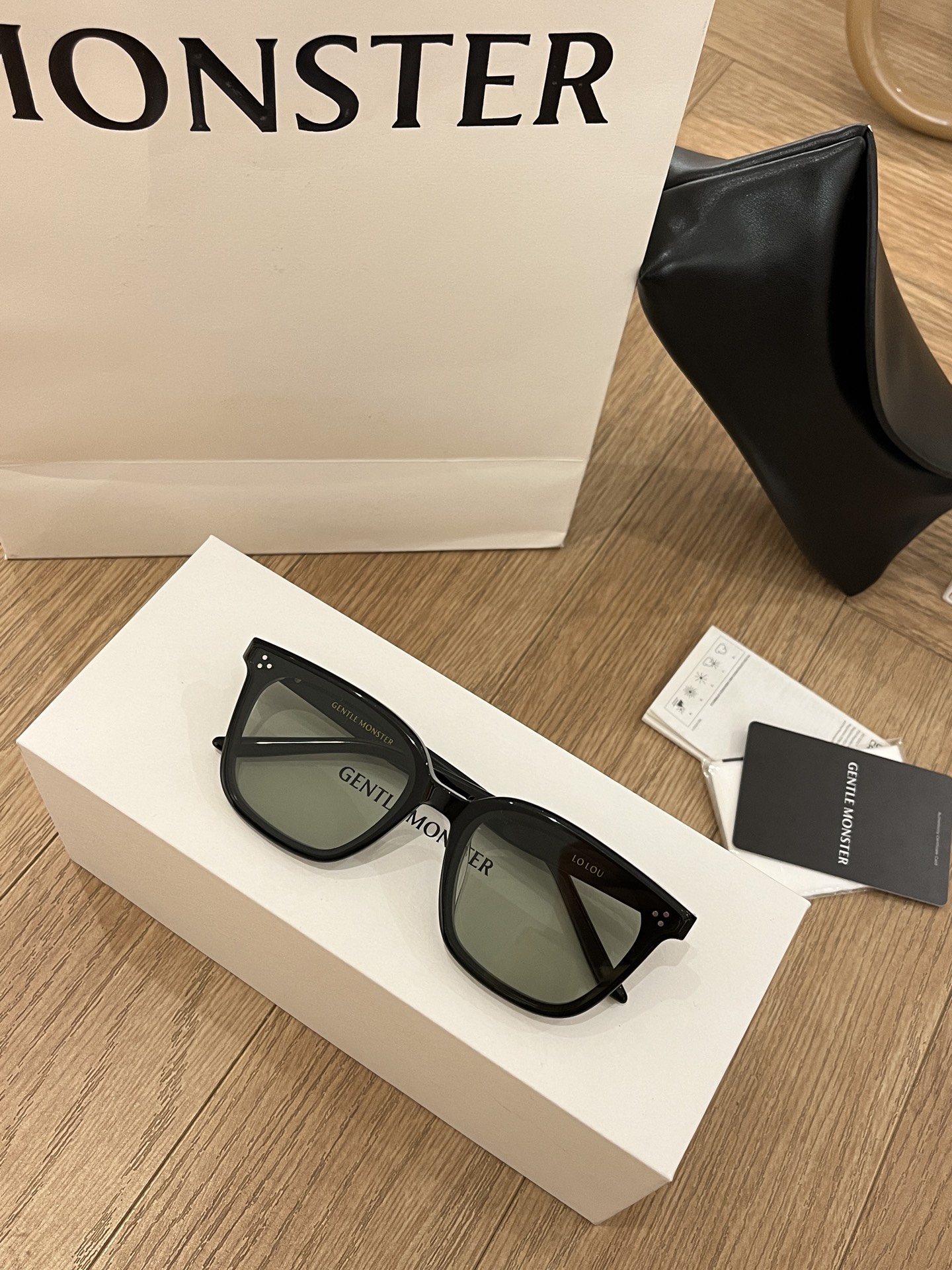 GENTLE MONSTER Sunglasses Acetate Black Square