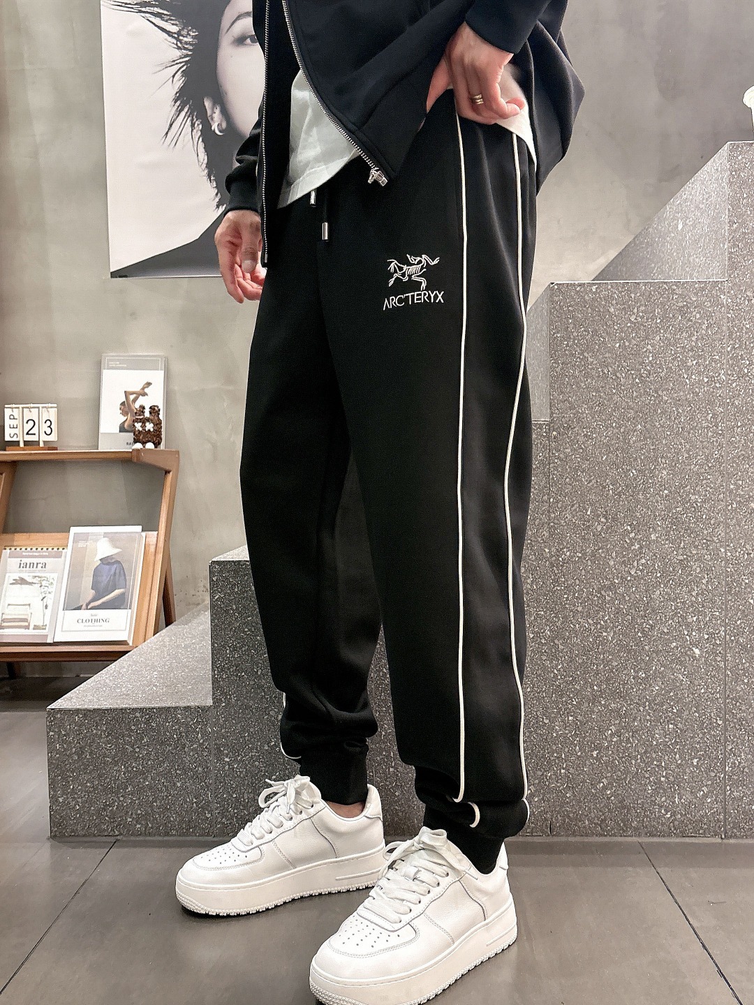 始祖鸟 2025全新爆款开衫套装 原单狠货🇭🇰倾注顶级设计师的精心之作 就为一个贴合、完美的上身效果 全