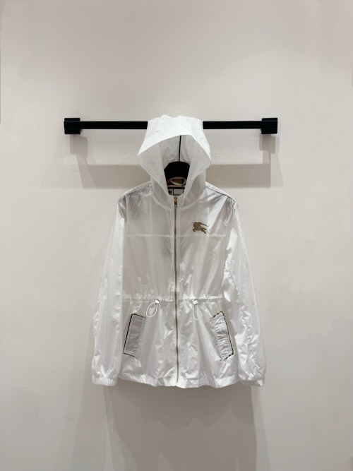 Burberry Lightweight Hooded Windbreaker - Breathable & Stylish 1 Burberry Lightweight Hooded Windbreaker - Breathable & Stylish