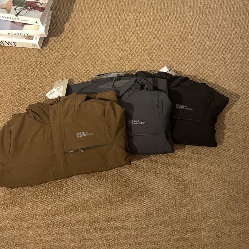 Jack Wolfskin 3-in-1 Down Jacket: Versatile, Durable, and Weather-Ready 1 Jack Wolfskin 3-in-1 Down Jacket: Versatile, Durable, and Weather-Ready