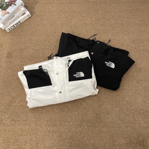 מעיל חוץ The North Face Retro 1986 Futurelight Mountain - נוחות ואוניברסלי 1 מעיל חוץ The North Face Retro 1986 Futurelight Mountain – נוחות ואוניברסלי