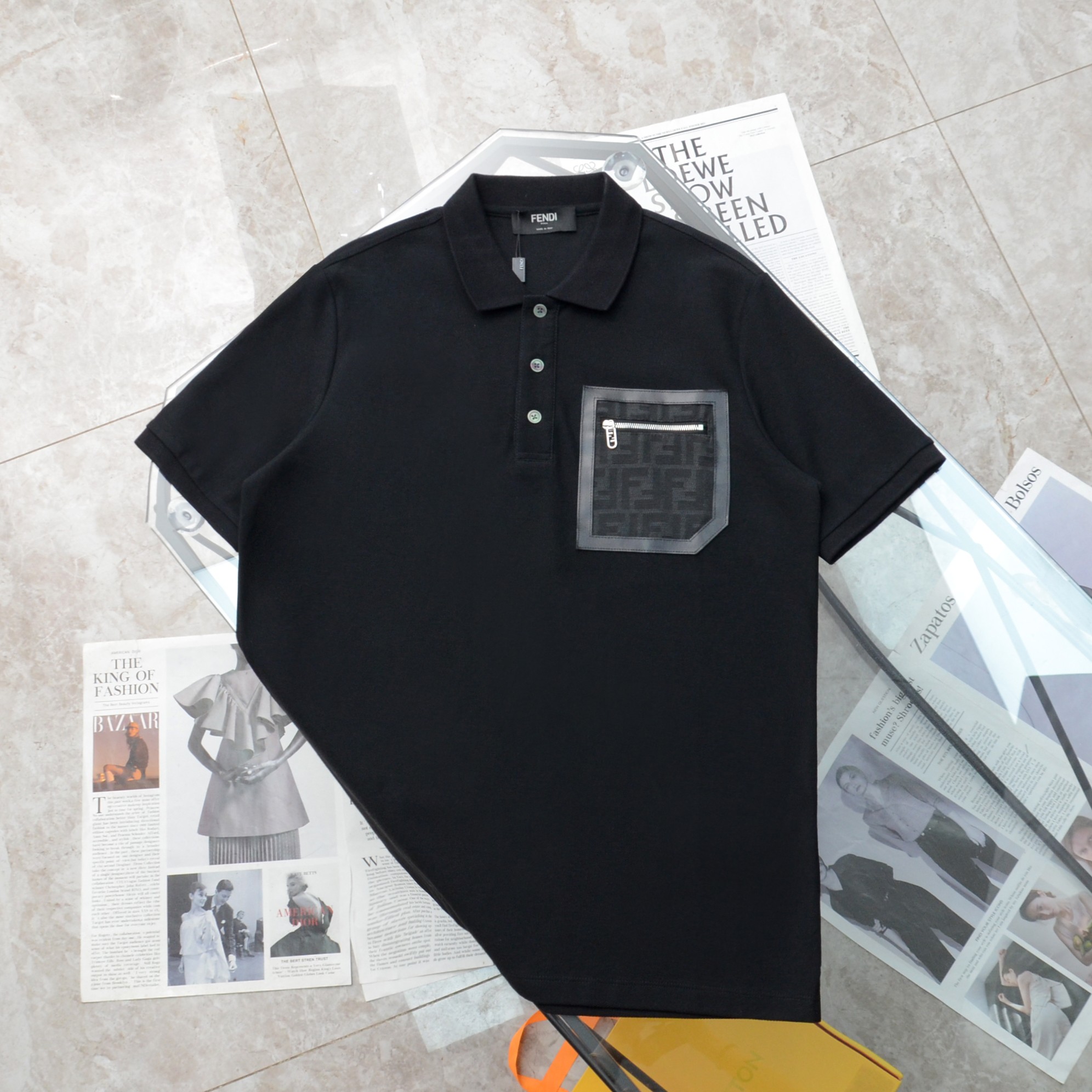 Prada Vêtements Polo T-Shirt Noir Couleur kaki Blanc Unisexe Coton Fashion Manches courtes