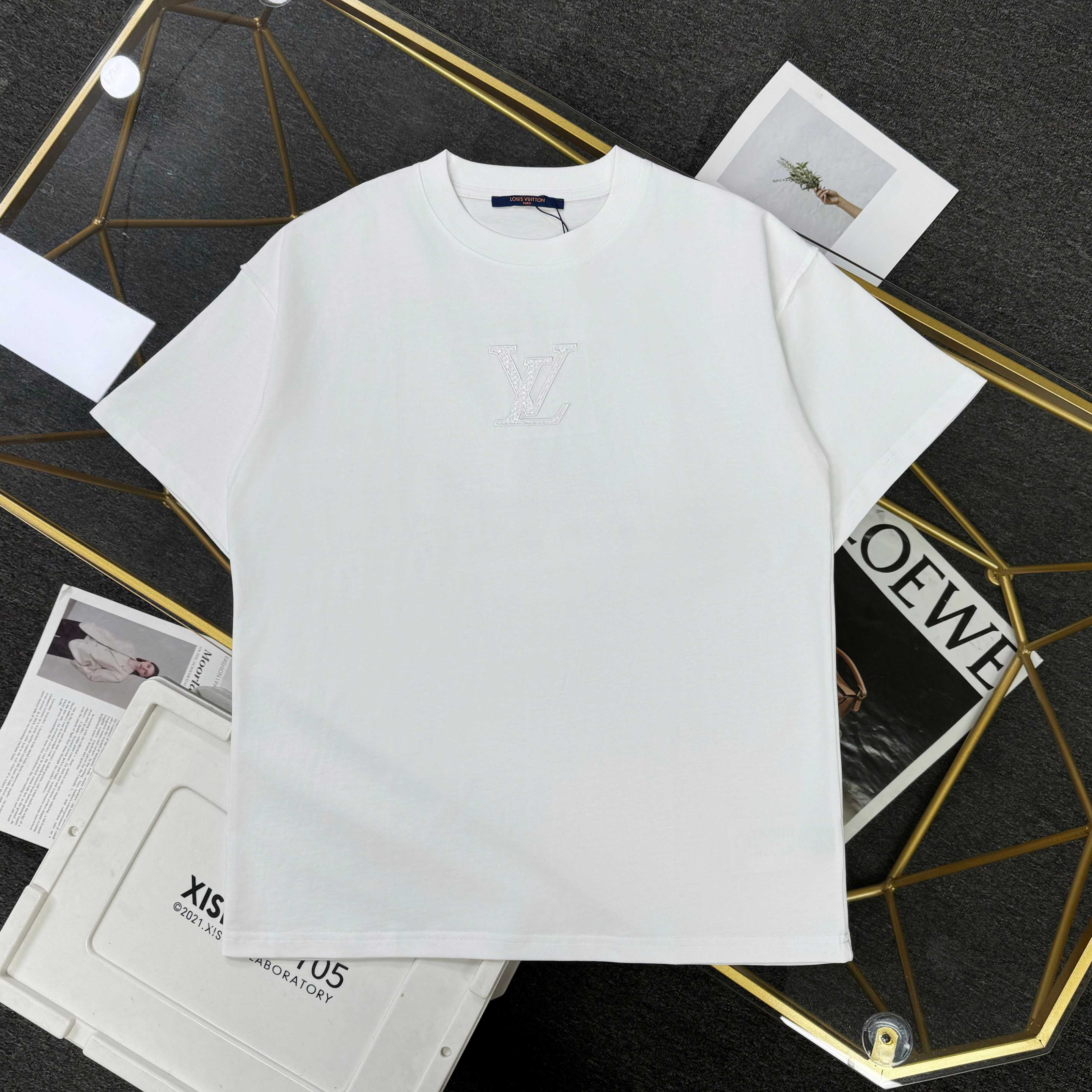 Louis Vuitton T-Shirt 02592