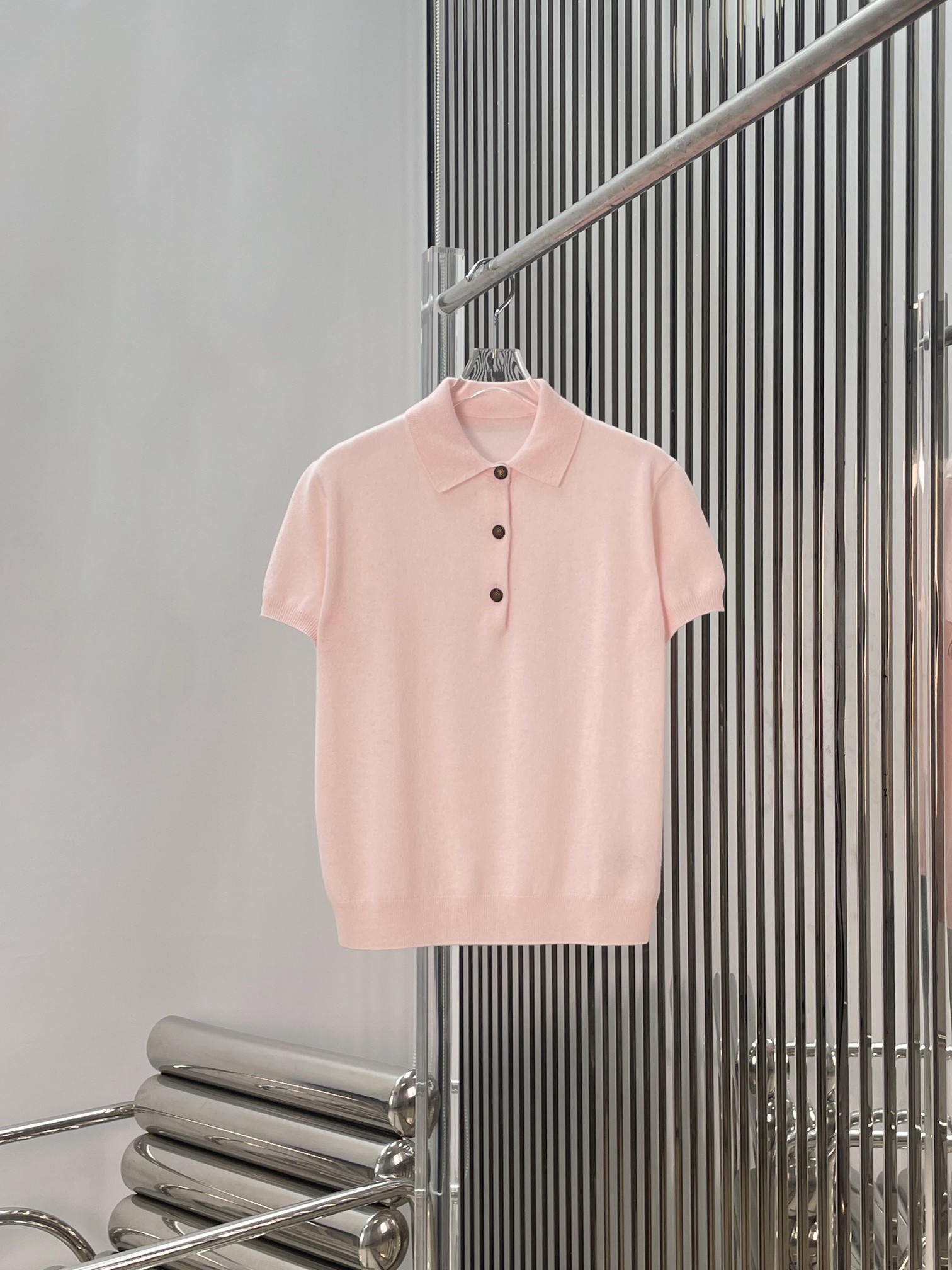 NO:740588,[Love] New style [Love]!  The latest LP 26NEW pink short-sleeved knitted POLO shirt. Size SML, loro piana, T-shirt,19860909[爱心]新款[爱心]！最新LP 26NEW 粉色短袖针织POLO衫.尺码SML,,loro piana,T-shirt,,Women's clothing