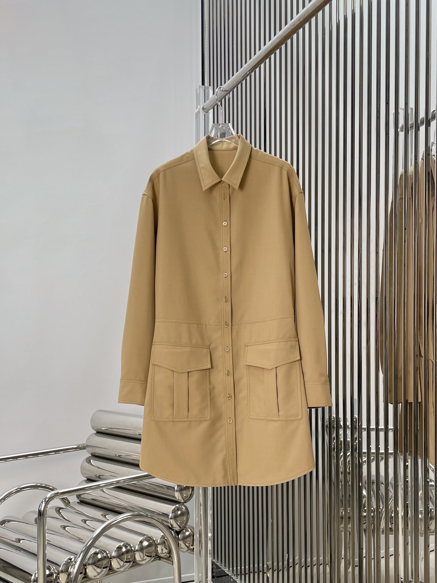 NO:740633,[Love] New style [Love]!  The latest CE 26NEW Arc de Triomphe wool work shirt dress. Size SML,,skirts,shirts,19860909[爱心]新款[爱心]！最新CE 26NEW 凯旋门羊毛工装衬衫连衣裙.尺码SML,,skirts,shirts,,Women's clothing