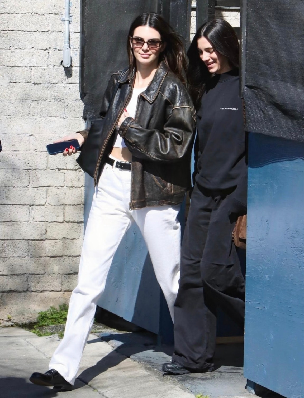 NO:757997,[Love] New style [Love]!  The latest THE R 26NEW white straight jeans. Size SML.,,jeans,19860909[爱心]新款[爱心]！最新THE R 26NEW 白色直筒牛仔裤.尺码SML.,,jeans,,Women's clothing