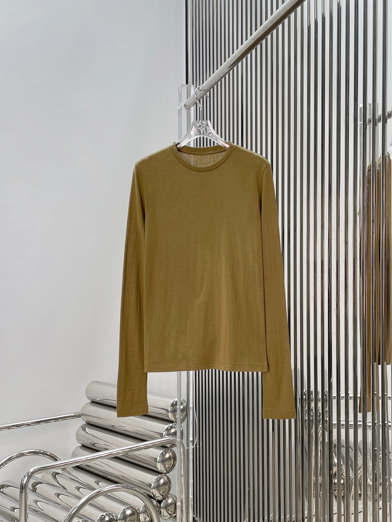 NO:758003,[Love] New style [Love]!  The latest SLP 26NEW Roland olive green long-sleeved cardigan. Size SML.P, loro piana,19860909[爱心]新款[爱心]！最新SLP 26NEW 罗兰橄榄绿长袖羊毛衫.尺码SML.P,,loro piana,,Women's clothing