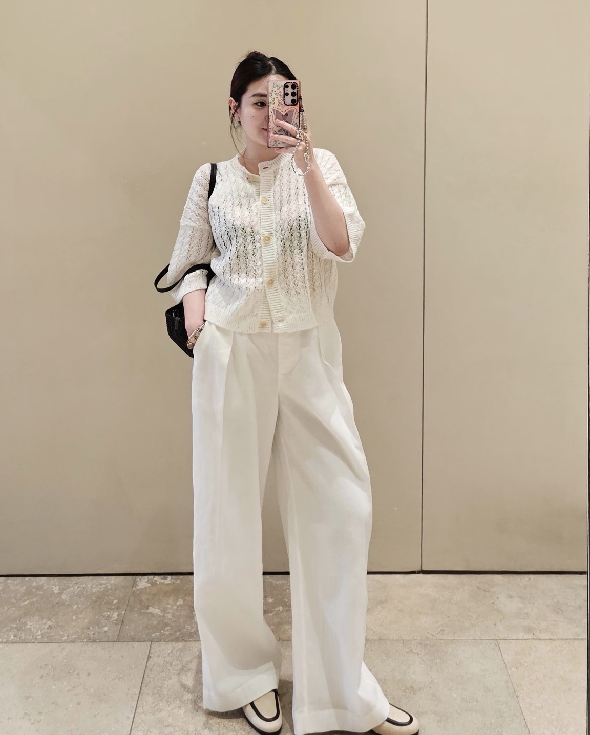 NO:798577,[Love] New style [Love]!  The latest BC 26NEW sequined linen twist knitted cardigan vest. Size SML. Open,,19860909[爱心]新款[爱心]！最新BC 26NEW 亮片亚麻麻花针织开衫背心.尺码SML.开,,,Women's clothing