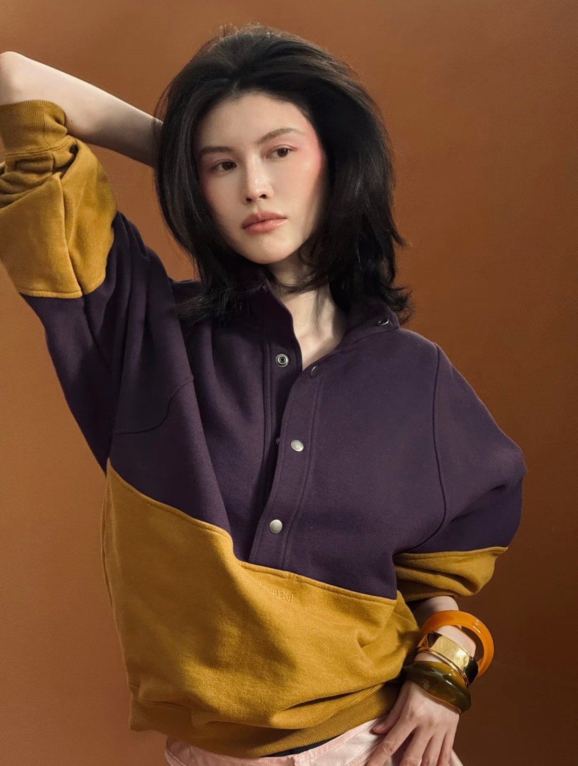 NO:800360,[Love] New style [Love]!  The latest SLP 26NEW contrasting color splicing half open collar jacket and sweatshirt. Size SML., loro piana, hoodie, sweatshirts, jackets & coats,19860909[爱心]新款[爱心]！最新SLP 26NEW 撞色拼接半开领夹克卫衣.尺码SML.,,loro piana,hoodie,sweatshirts,jackets & coats,,Women's clothing