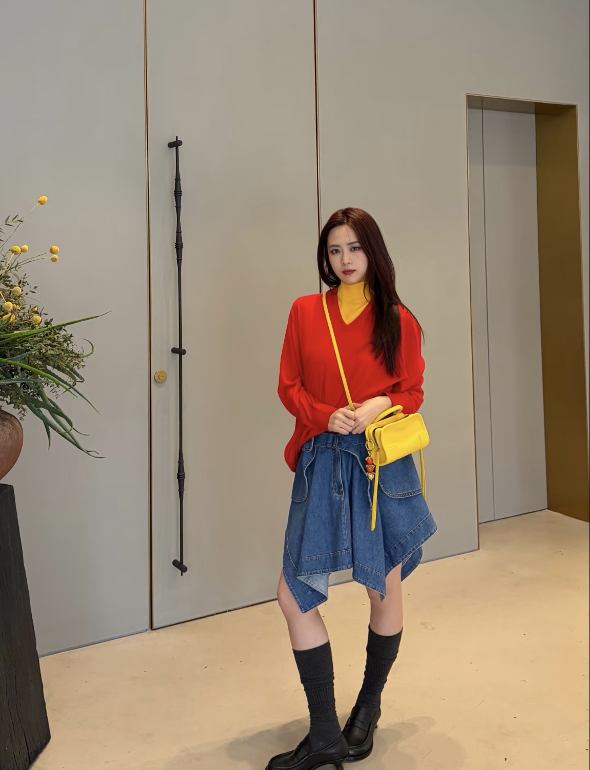 NO:803096,[Love] New style [Love]!  The latest LOE 26NEW irregular elastic waist denim skirt. Size XS SML.P,,loewe,skirts,19860909[爱心]新款[爱心]！最新 LOE 26NEW 不规则松紧腰牛仔半裙.尺码XS SML.P,,loewe,skirts,,Women's clothing
