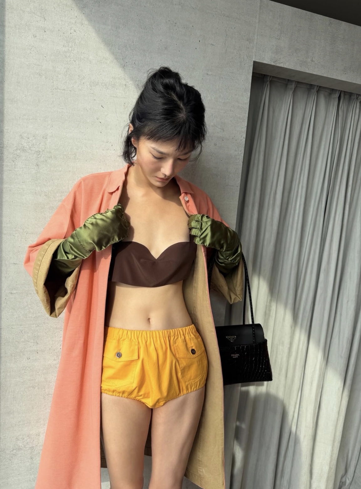 NO:958256,[Love] New style [Love]!  The latest PR 26NEW work pockets, elastic waist and small trouser pockets. Size XS SML.,,19860909[爱心]新款[爱心]！最新PR 26NEW 工装口袋松紧腰小裤兜.尺码XS SML.,,,Women's clothing