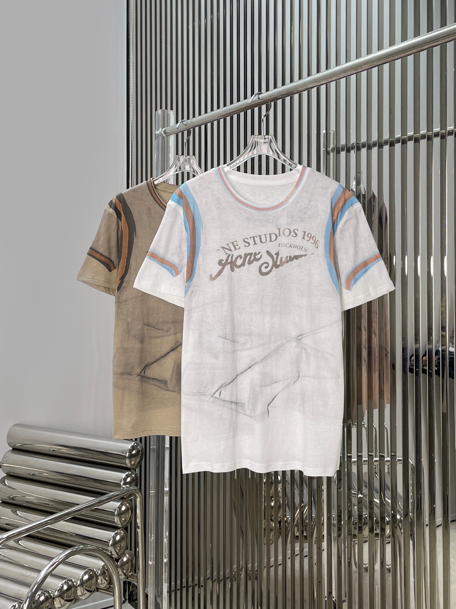 NO:840374,[Love] New style [Love]!  The latest ACNE 26NEW trompe l'oeil 3D printed dirty short-sleeved T-shirt. Color white, sandy. Size XS SML.,,acne studios,T-shirt,tees,t-shirt,19860909[爱心]新款[爱心]！最新ACNE 26NEW 错视3D印花脏感短袖T恤.颜色白、沙米.尺码XS SML.,,acne studios,T-shirt,tees，t-shirt,,Women's clothing