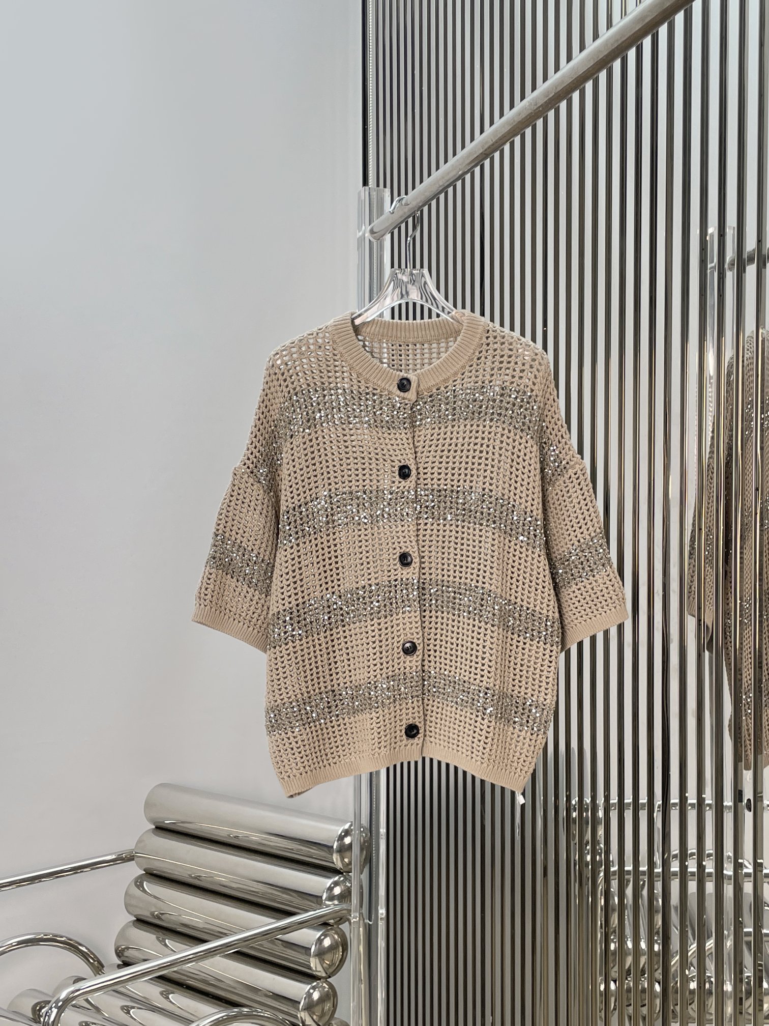 NO:842615,[Love] New style [Love]!  The latest BC 26NEW old money linen sequined hollow round neck short-sleeved cardigan. Size SML.,,T-shirt,19860909[爱心]新款[爱心]！最新BC 26NEW 老钱亚麻亮片镂空圆领短袖开衫.尺码SML.,,T-shirt,,Women's clothing