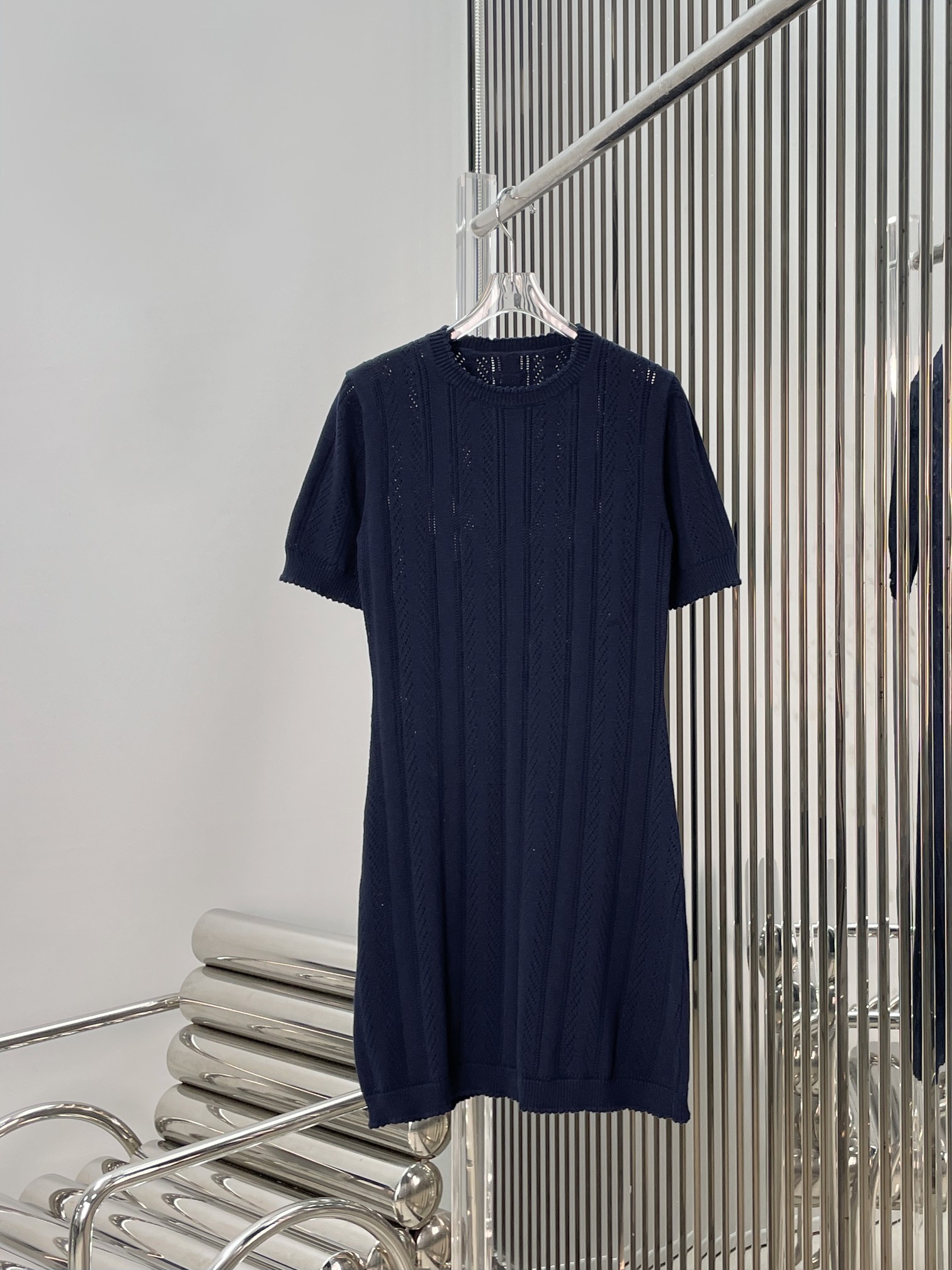 NO:867653,[Love] New style [Love]!  The latest PR 26NEW round neck hollow lace knitted dress. Size SML.,,skirts,19860909[爱心]新款[爱心]！最新PR 26NEW 圆领镂空花边针织连衣裙.尺码SML.,,skirts,,Women's clothing